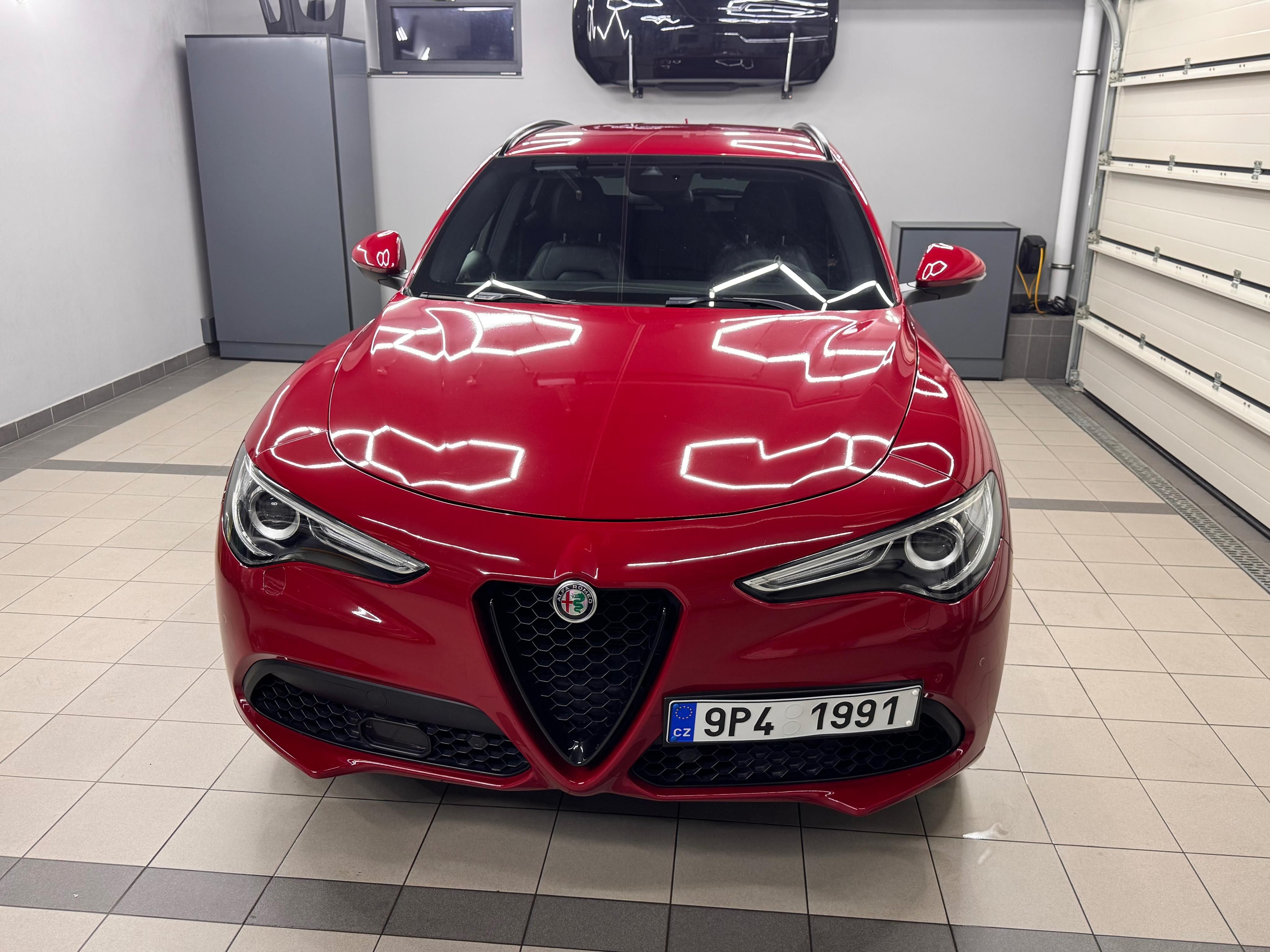 Alfa Romeo Stelvio, Super (Veloce) 280k Q4 - fotka 3