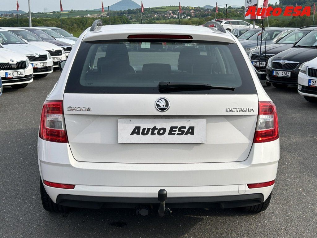 Škoda Octavia, 1.6 TDi - fotka 5