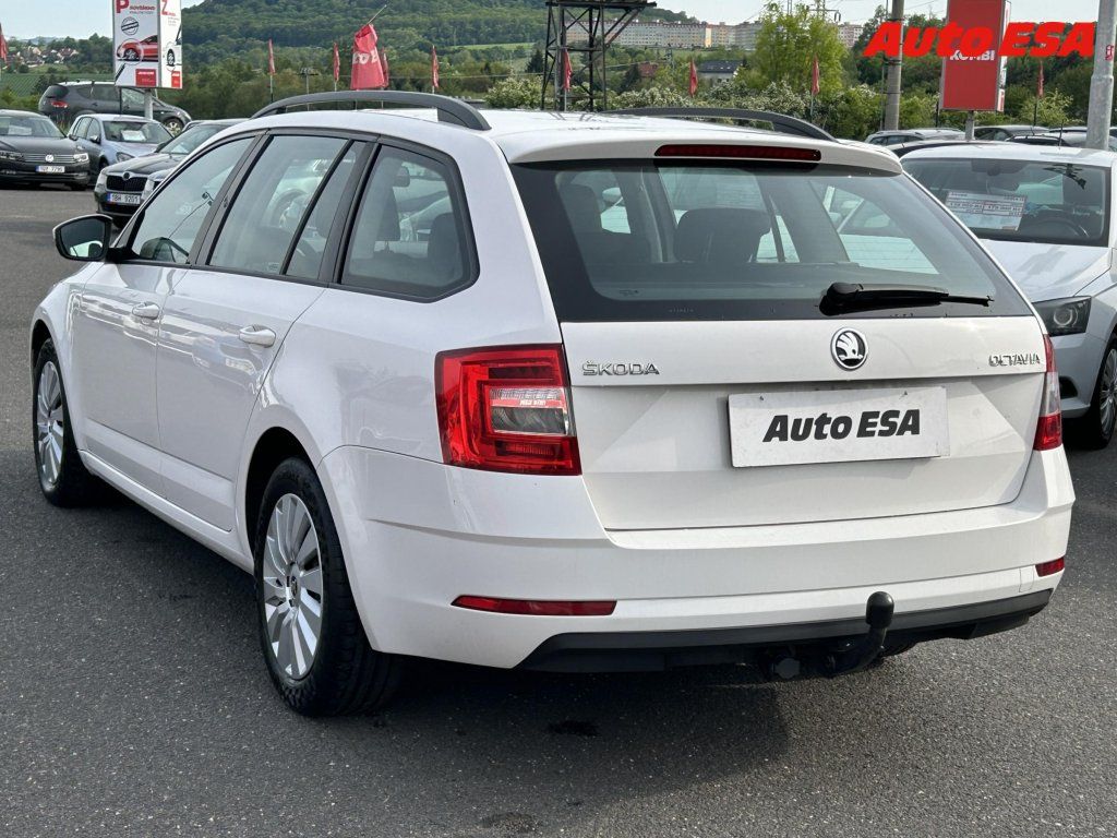 Škoda Octavia, 1.6 TDi - fotka 6