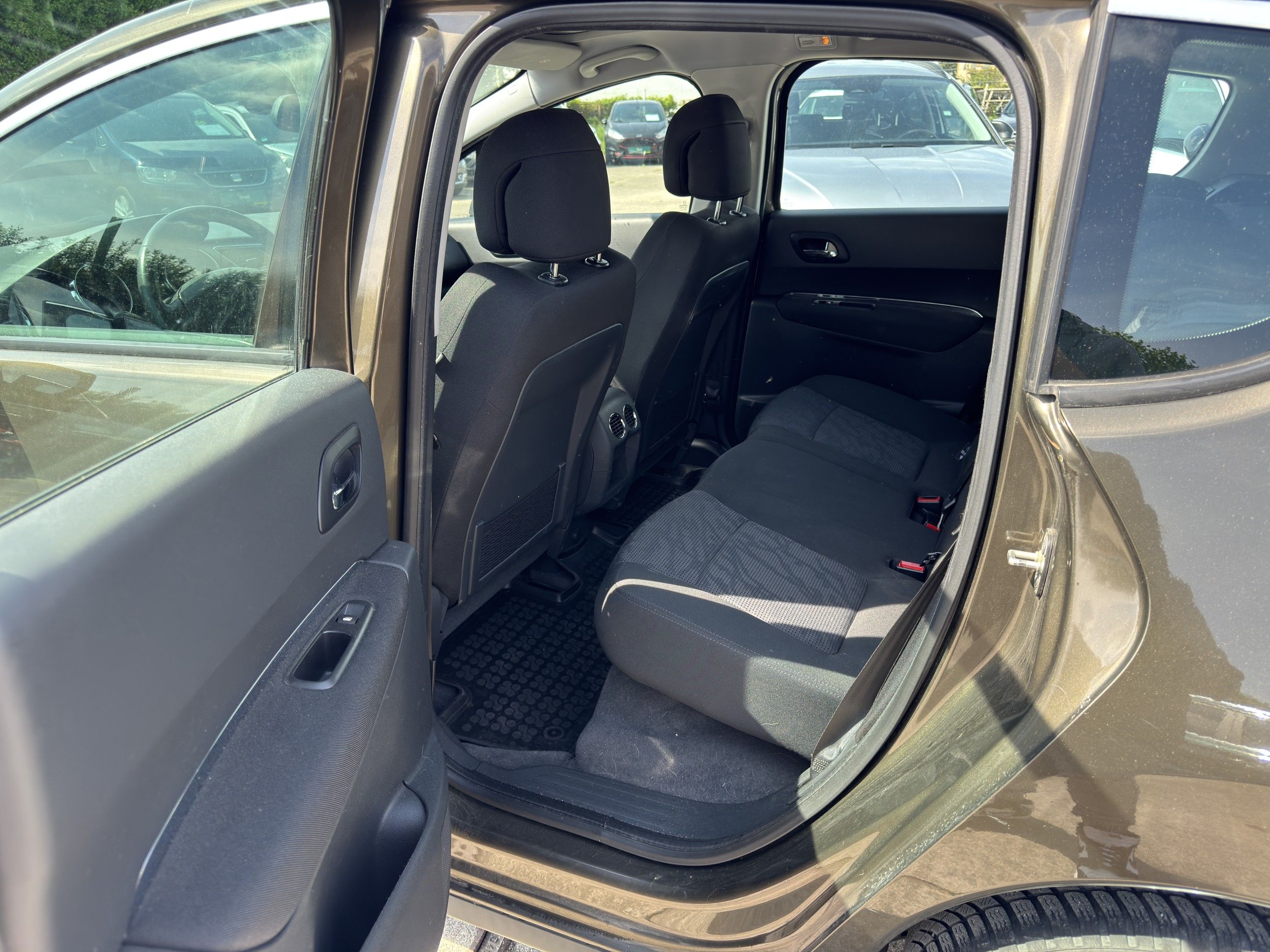Peugeot 3008, 2.0 HDi 110 kW - fotka 5