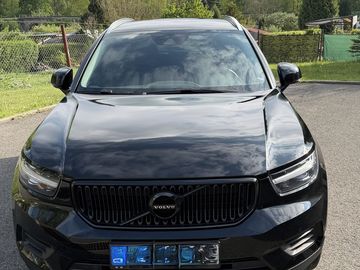 2.0 B4 MOMENTUM PRO AWD AT 145