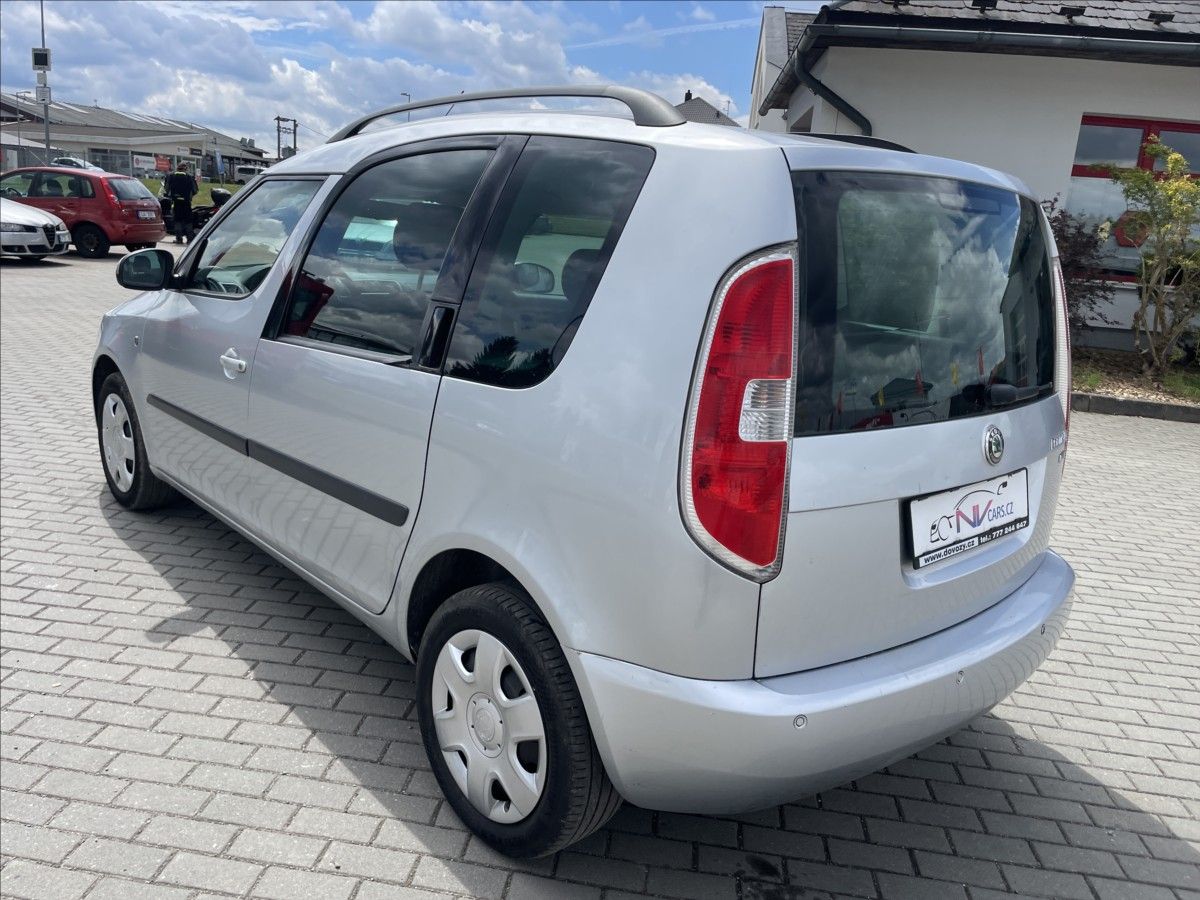 Škoda Roomster, 1,4 i 16V Klima, po STK - fotka 3