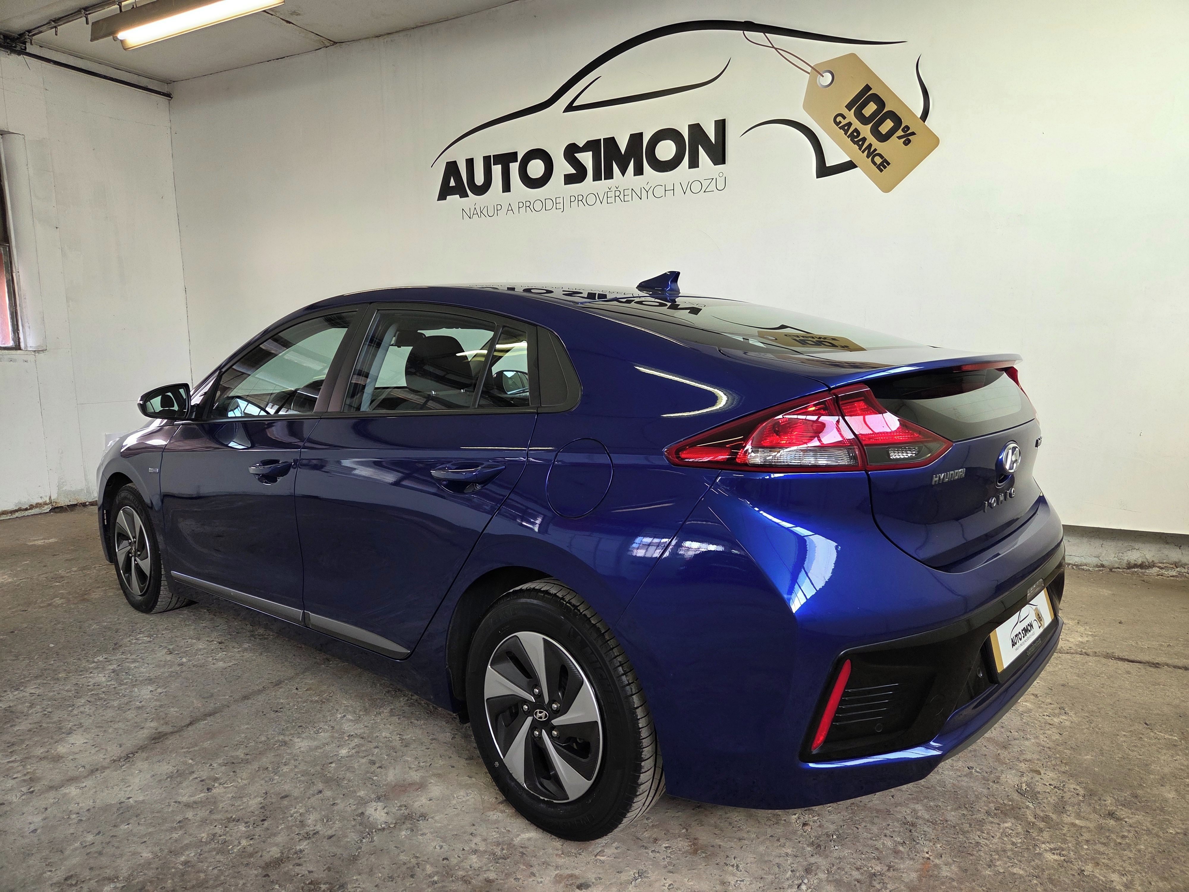 Hyundai Ioniq, 1.6 GDi 77kw 1.Majitel! Led! - fotka 4