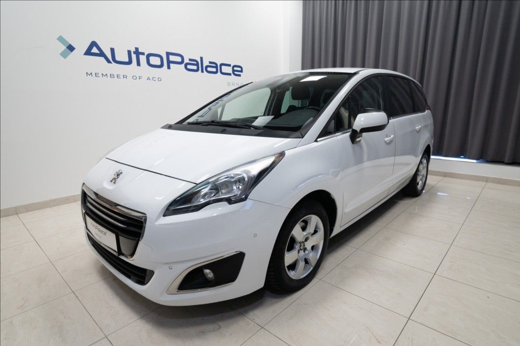 Peugeot 5008, 1,6 HDI NAVI KAMERA VÝHŘEV ČR