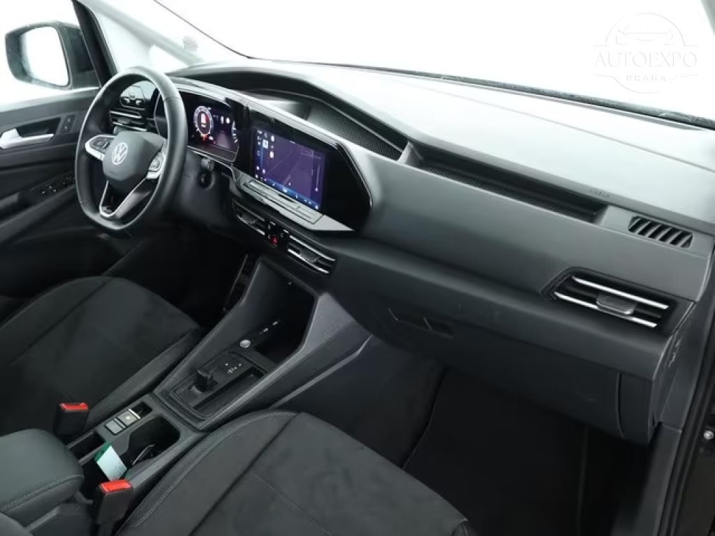 Volkswagen Caddy, Dark Label 1.5 TSI DSG - fotka 3