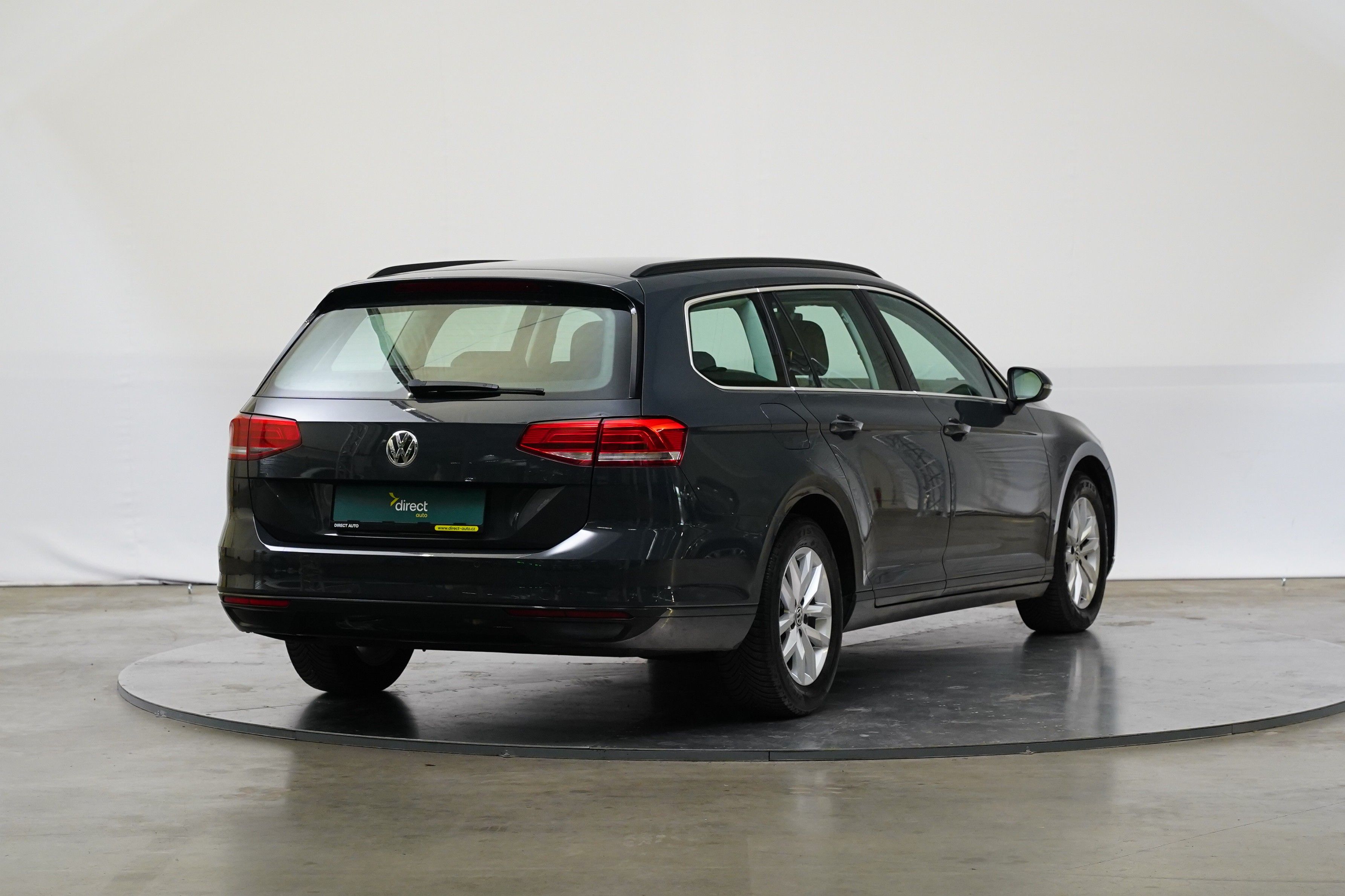 Volkswagen Passat, 2.0 TDI 110 kW Comfortline - fotka 2