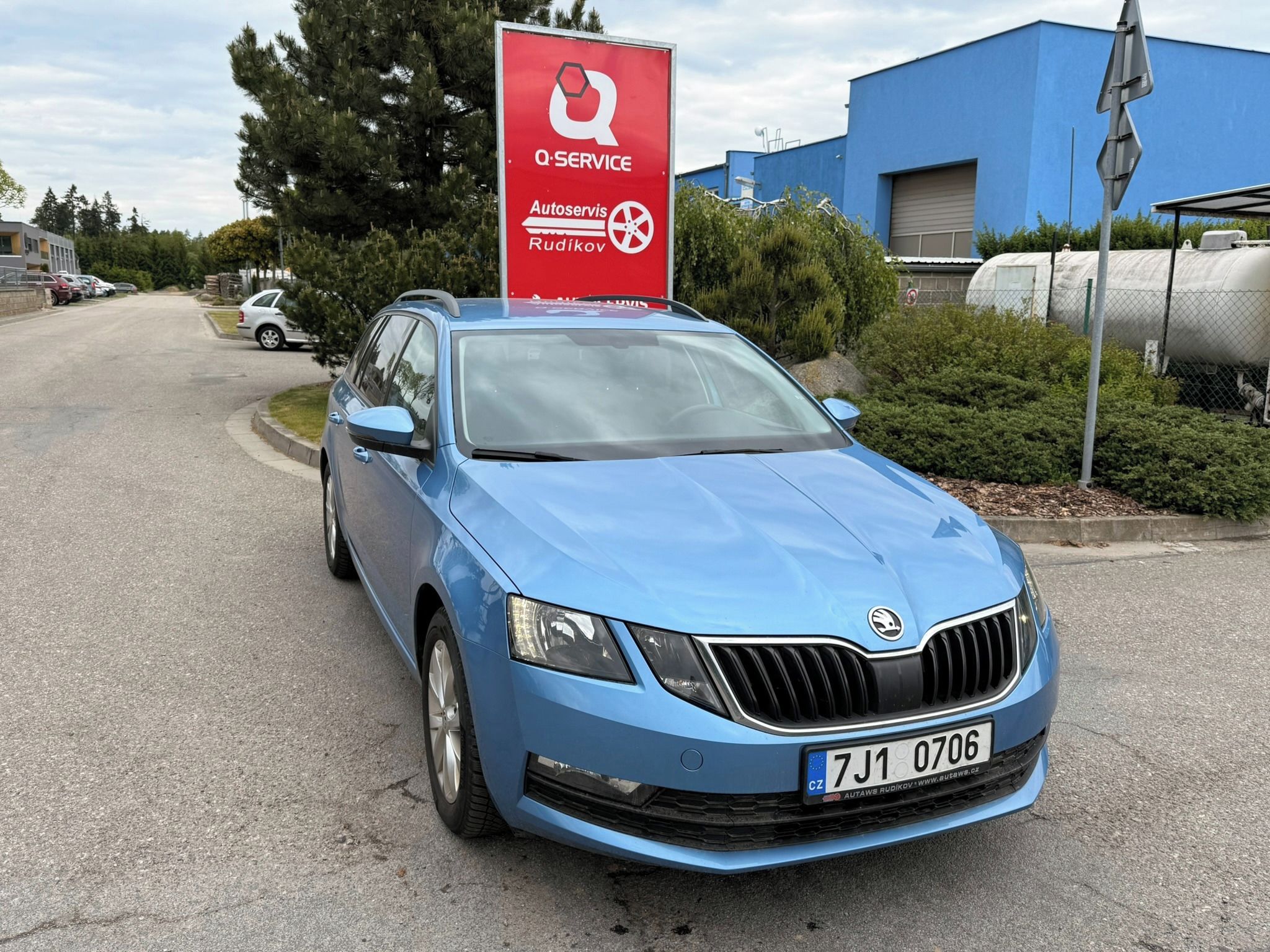 Škoda Octavia - fotka 2