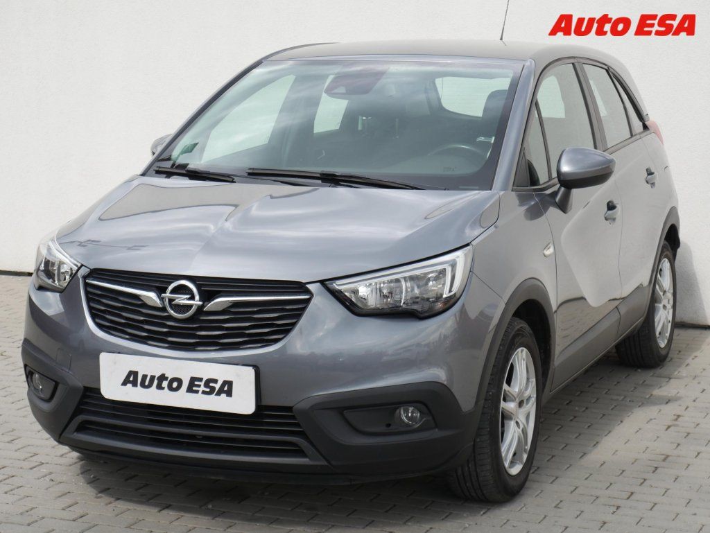 Opel Crossland X, 1.2 i,ČR,autoAC - fotka 3