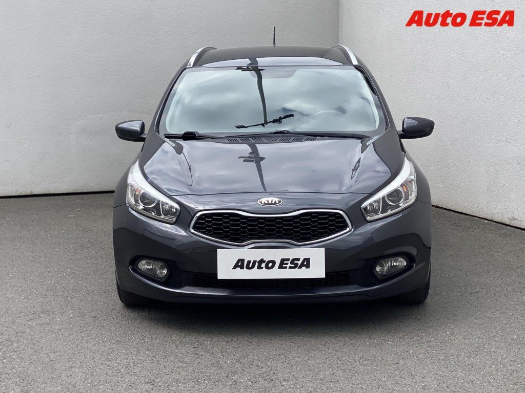 Kia Cee´d, 1.4 - fotka 2