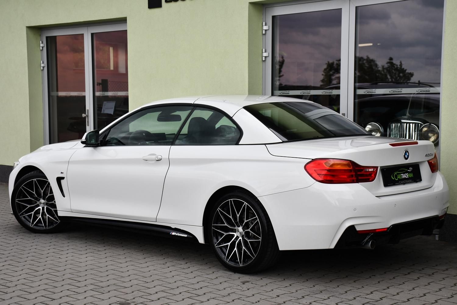 BMW Řada 4, 420d M-SPORT SERV.KNÍŽKA PDC - fotka 5