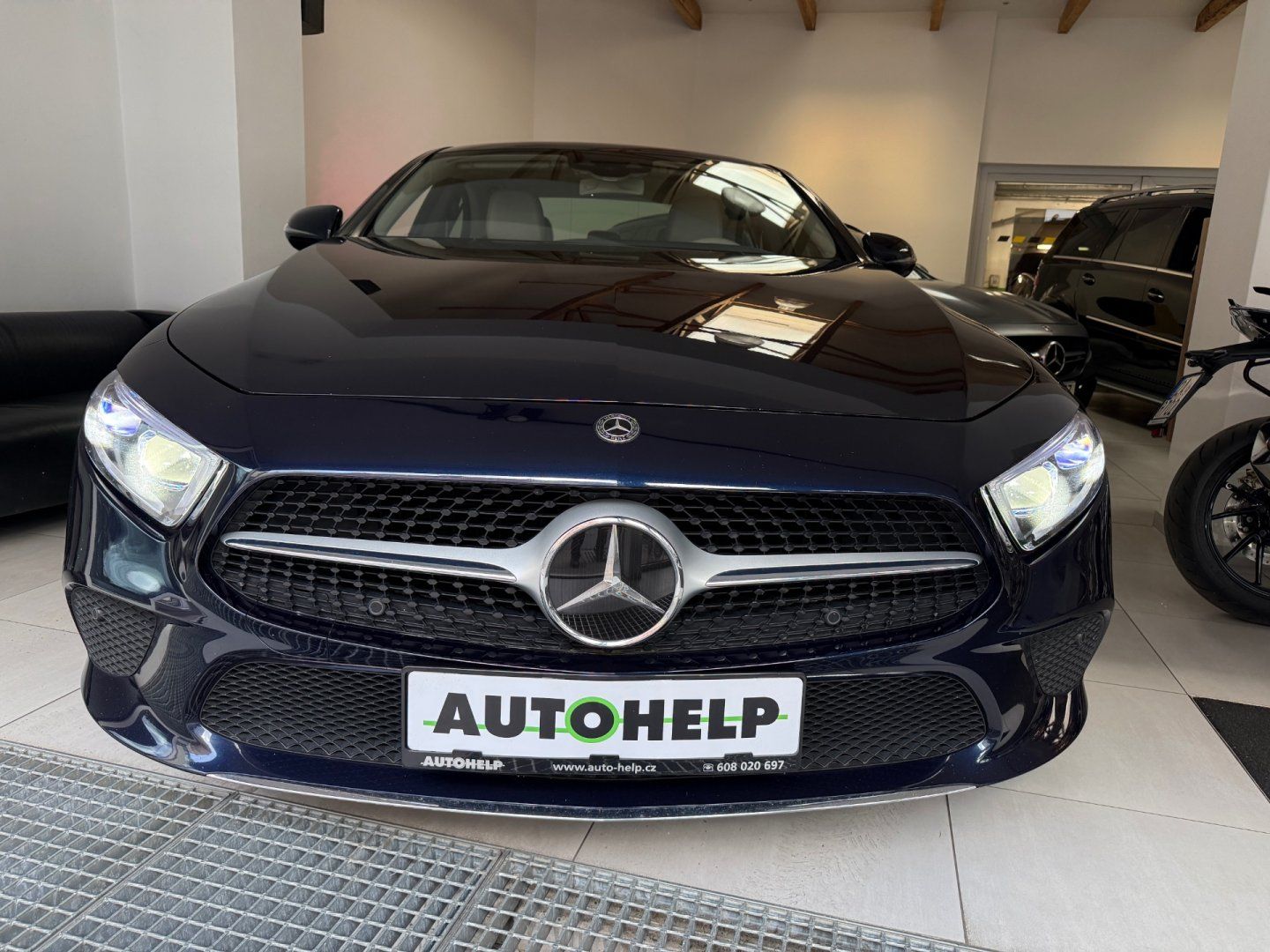 Mercedes-Benz CLS, 450 4MATIC 9G-TRONIC - fotka 2