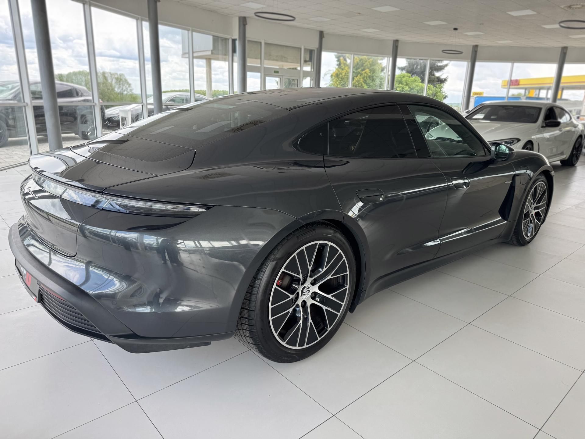 Porsche Taycan, 4S Performance*Panorama*DPH - fotka 5