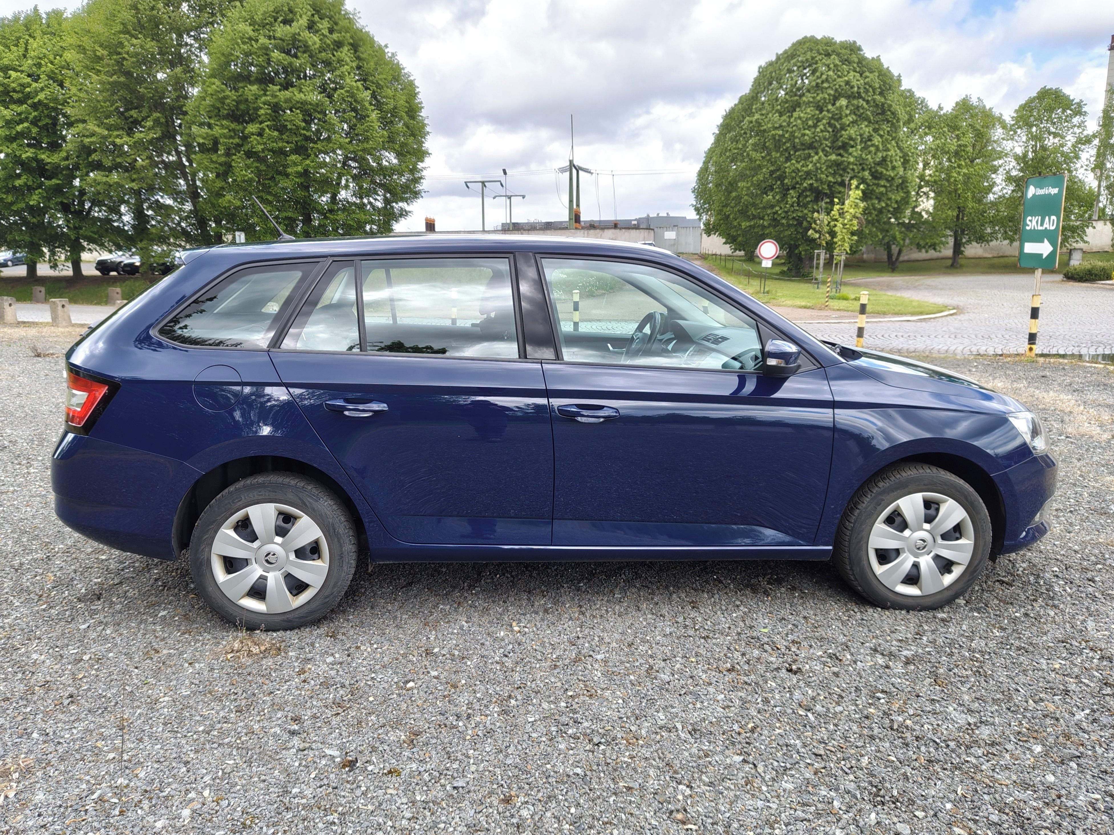 Škoda Fabia, 1,2 TSi 66kw,po 1.majit.nehav. - fotka 4