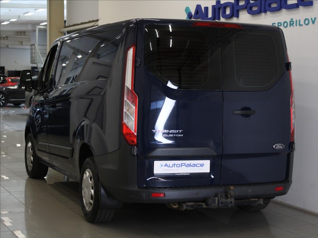 Ford Transit Custom, 2,0 TDCI L1 Tažné Klima 2.maj. - fotka 4