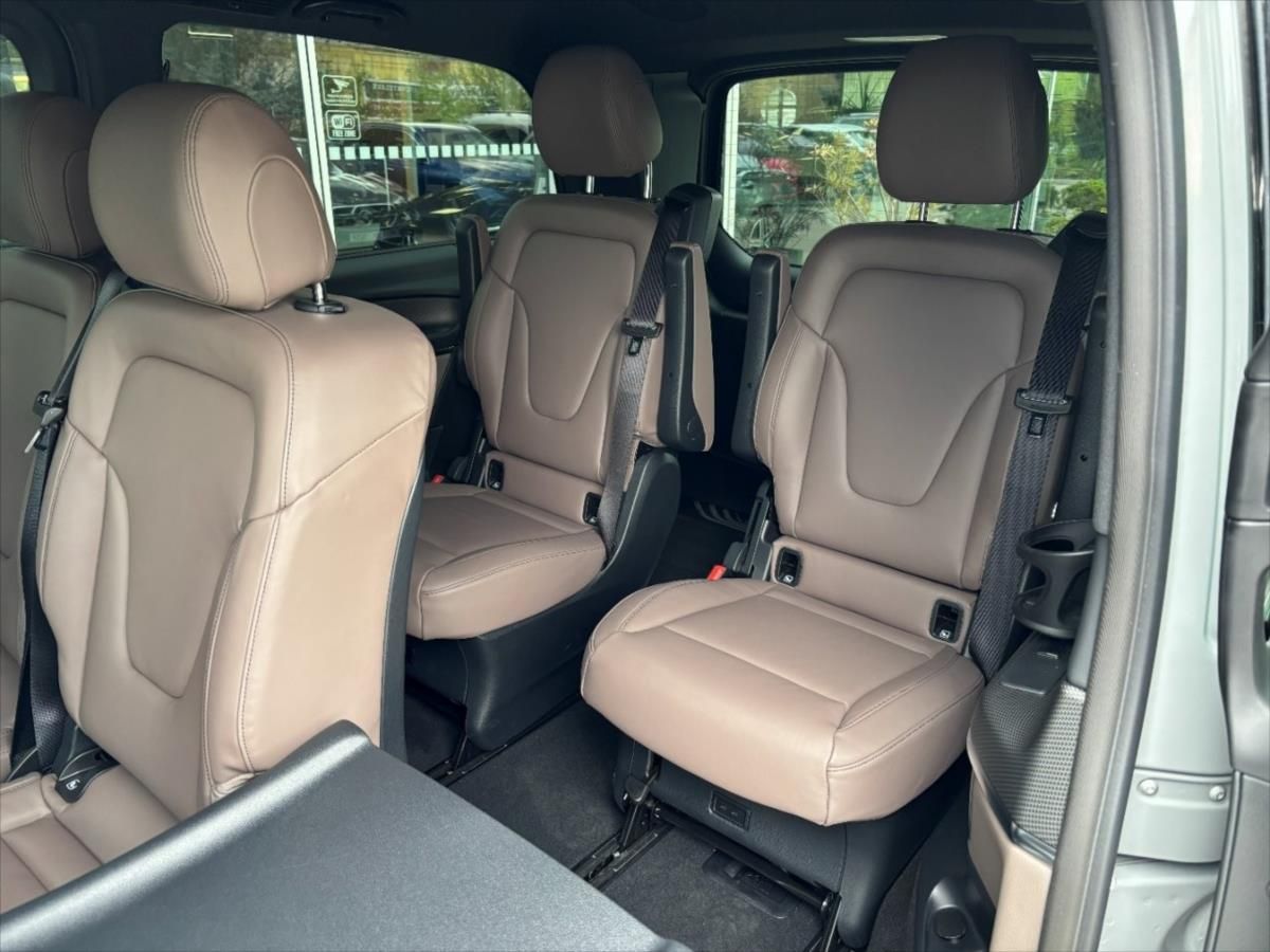 Mercedes-Benz Třídy V, 2,0 300 d / Exclusive / L / 4M - fotka 6