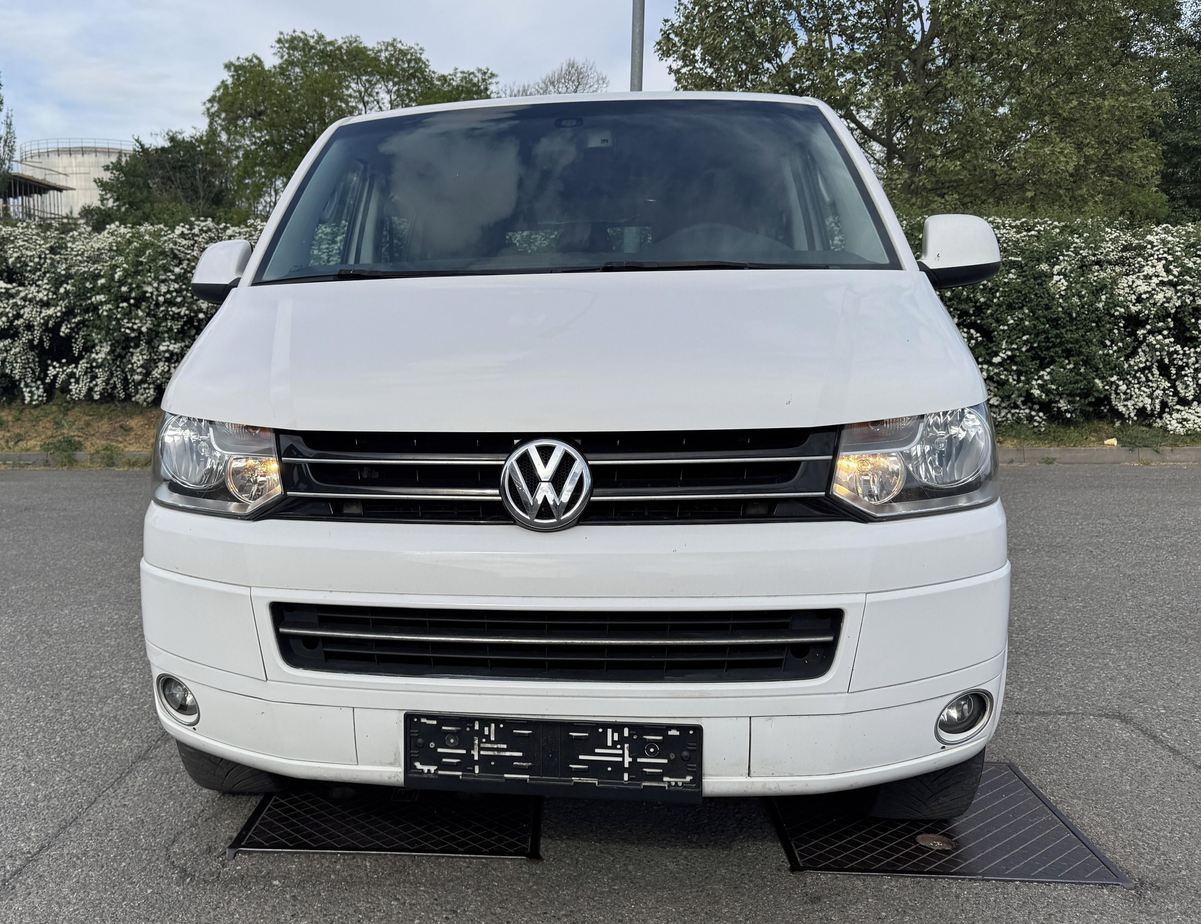 Volkswagen Transporter, T5.1 - 2.0TDi Long DSG - fotka 2