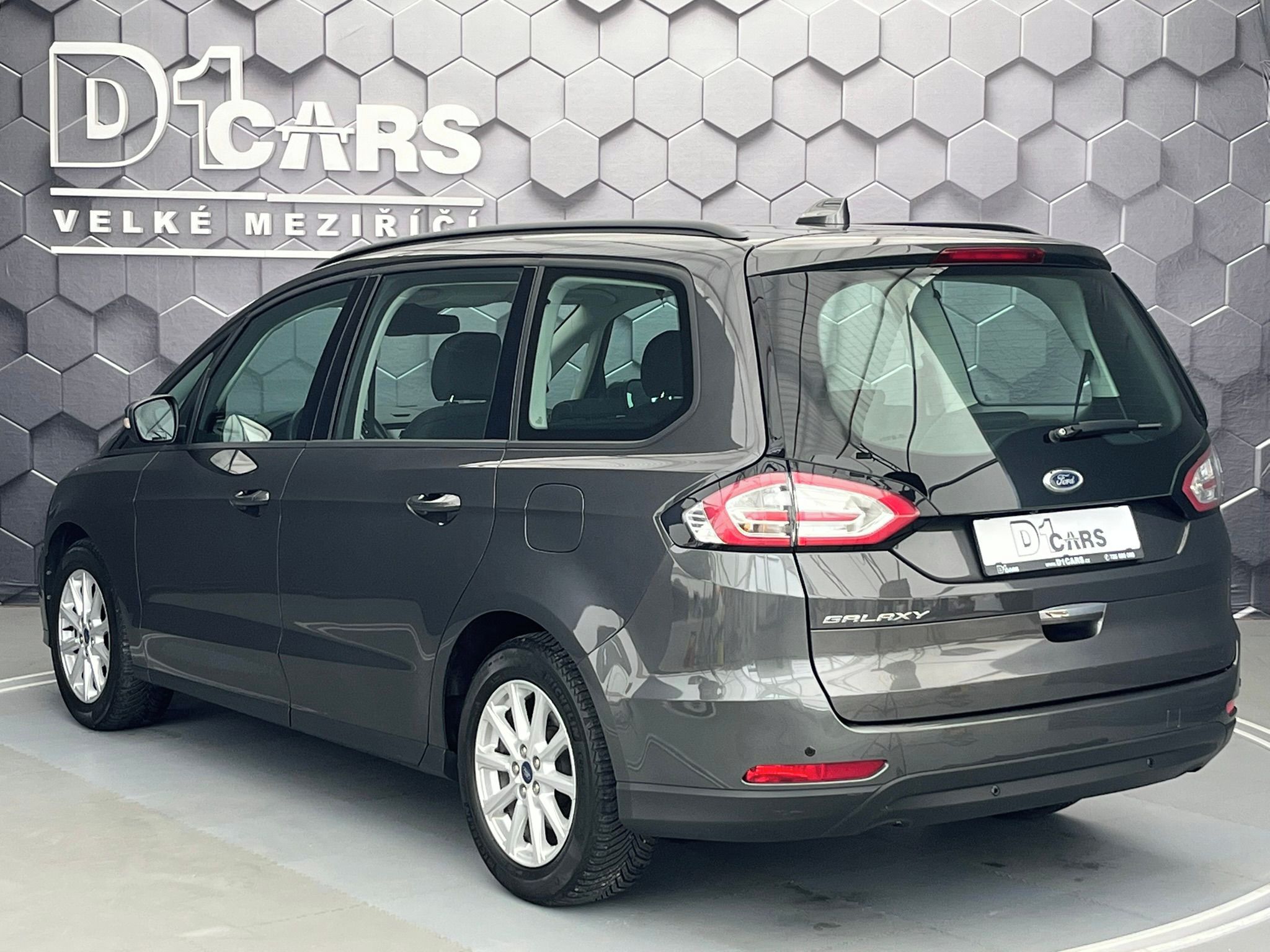 Ford Galaxy, 2.0 EcoBlue, 140 kW - fotka 2