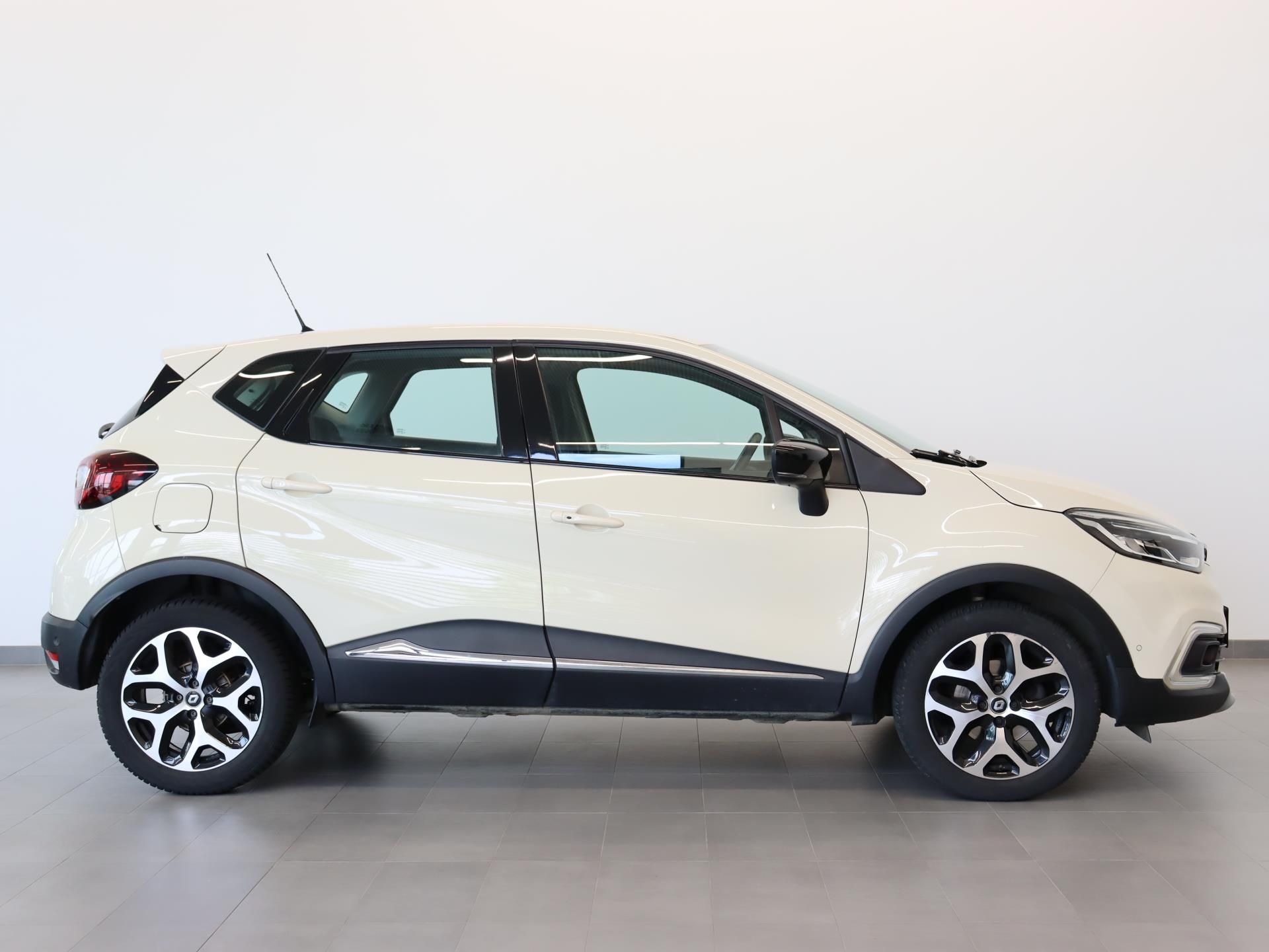 Renault Captur, 1,2 TCe Automat - fotka 3