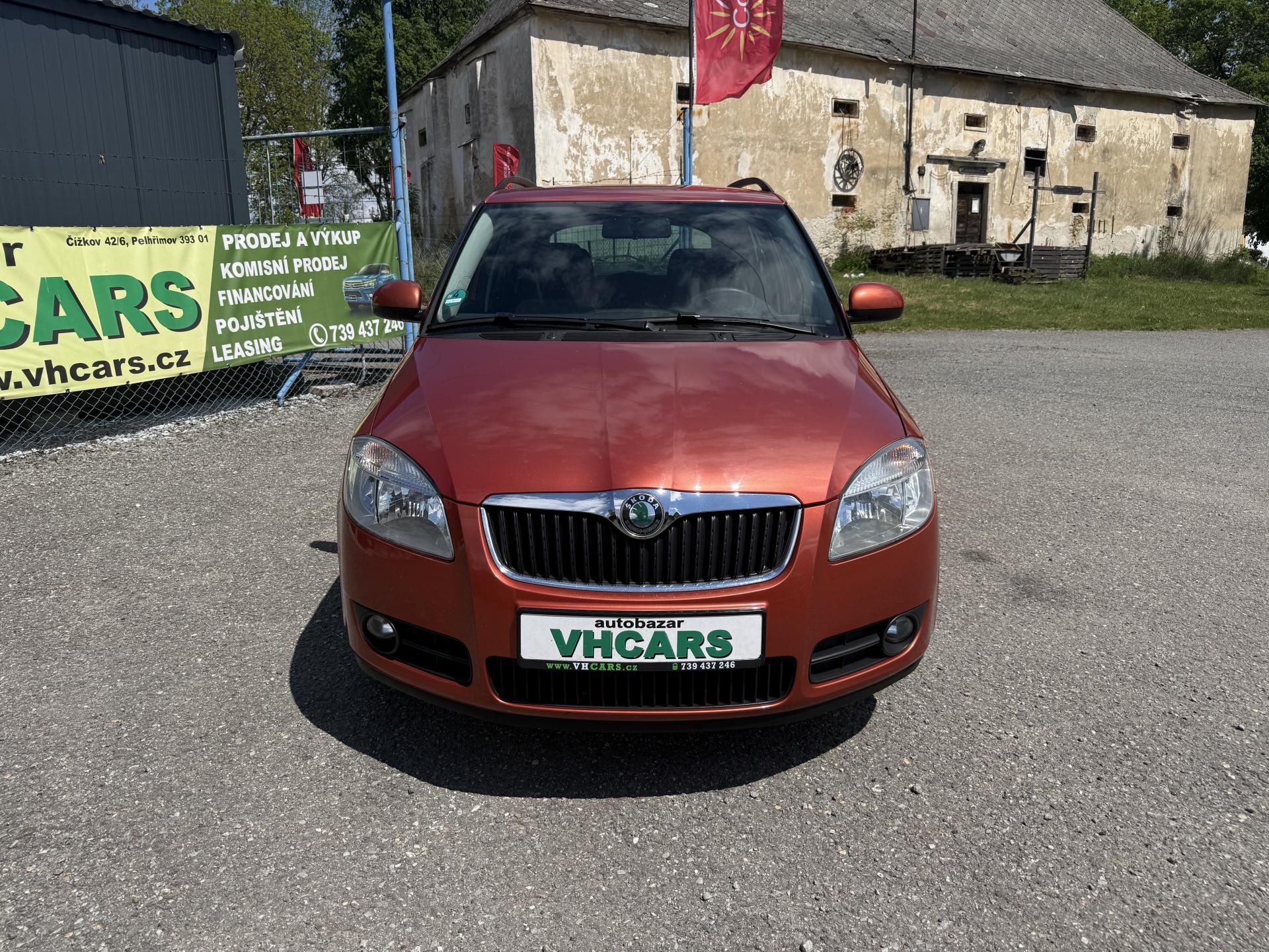 Škoda Fabia, 1,2 51 kW Klimatizace - fotka 2