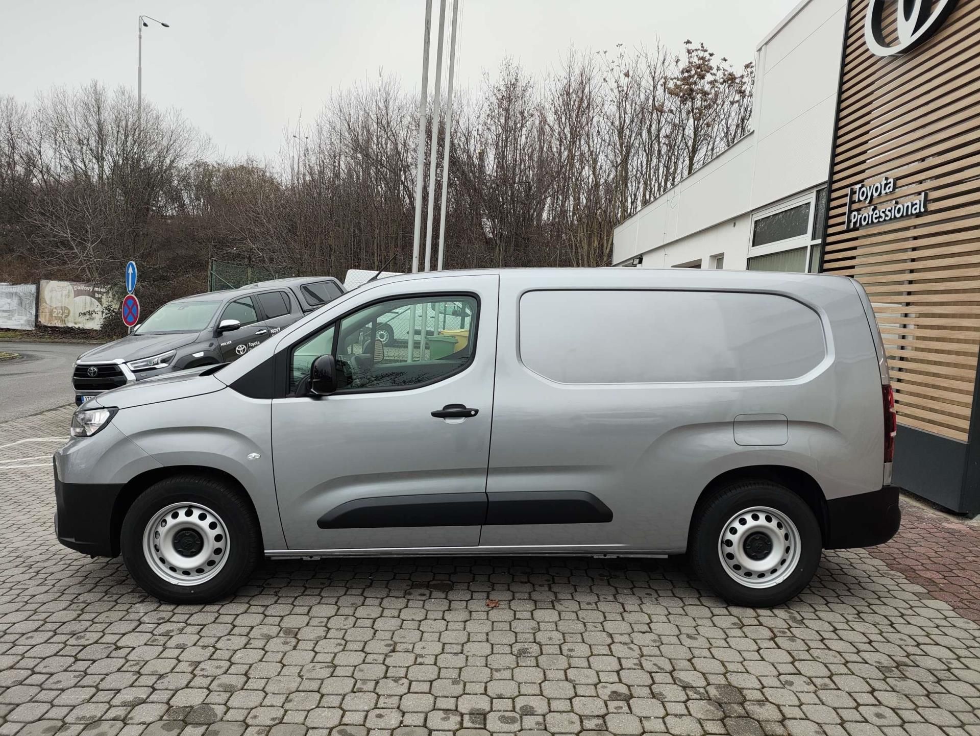 Toyota Proace City, 1.5D 6MT Active 2S Multimedia - fotka 3