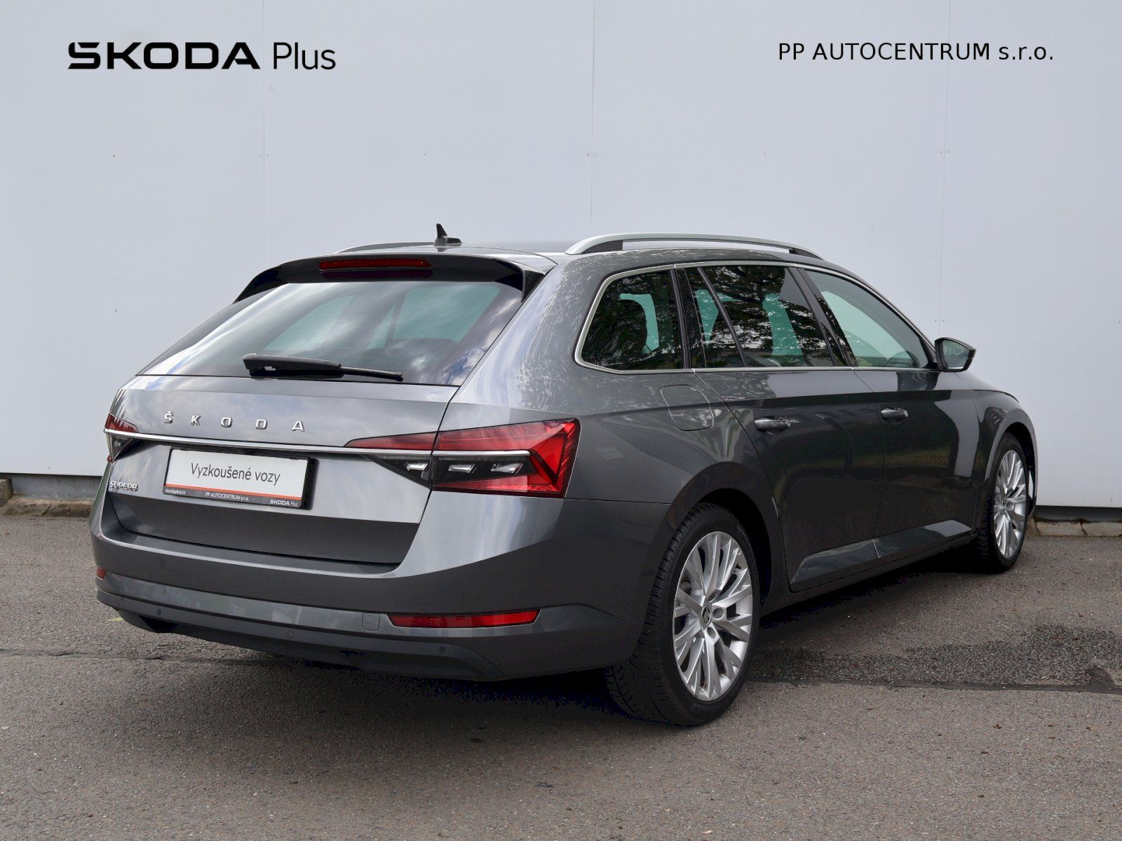 Škoda Superb, Style Extra DSG 2.0TDI 110kW - fotka 2