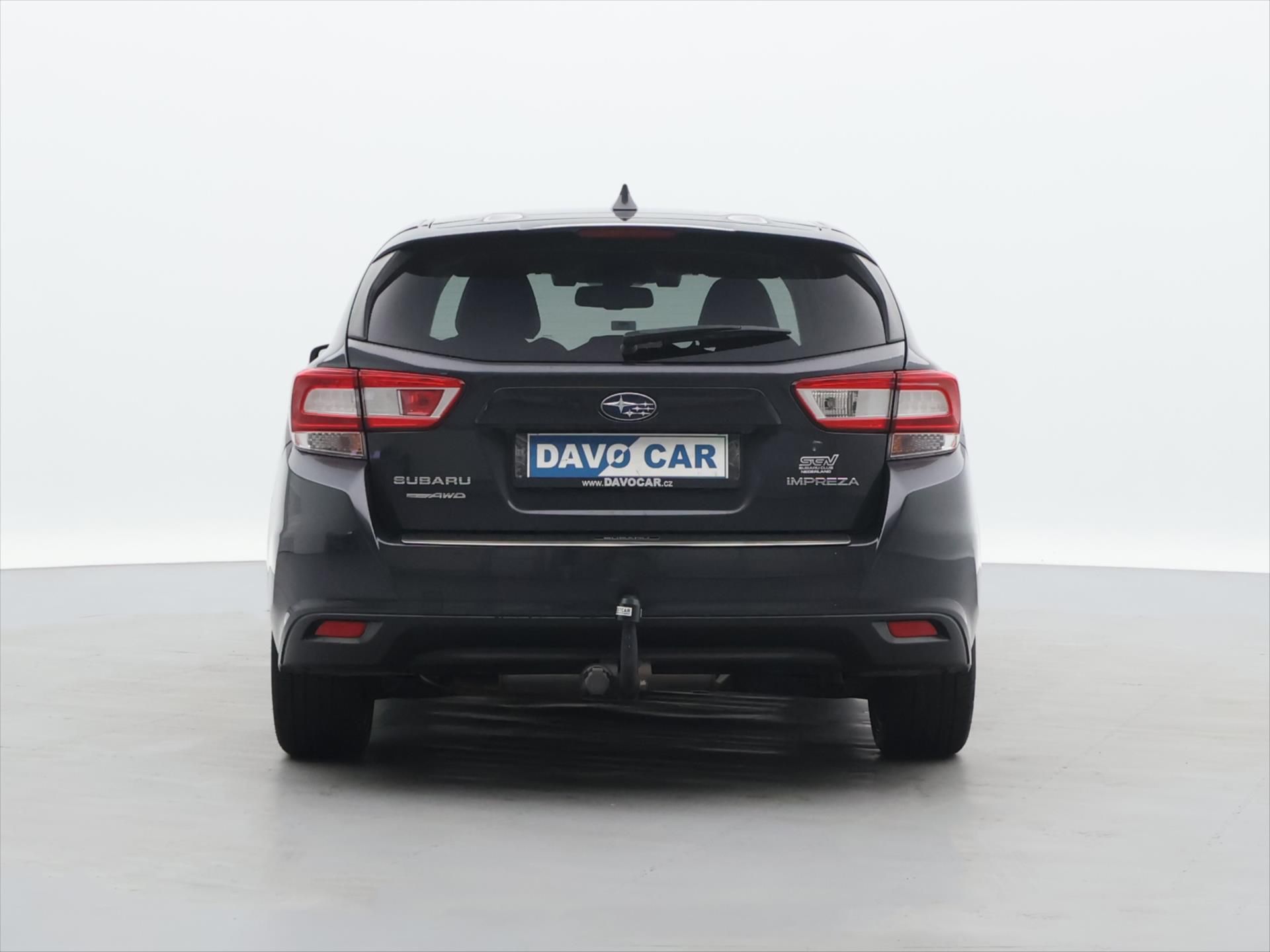 Subaru Impreza, 1,6 i 4x4 Premium ser.kn 1.maj - fotka 6