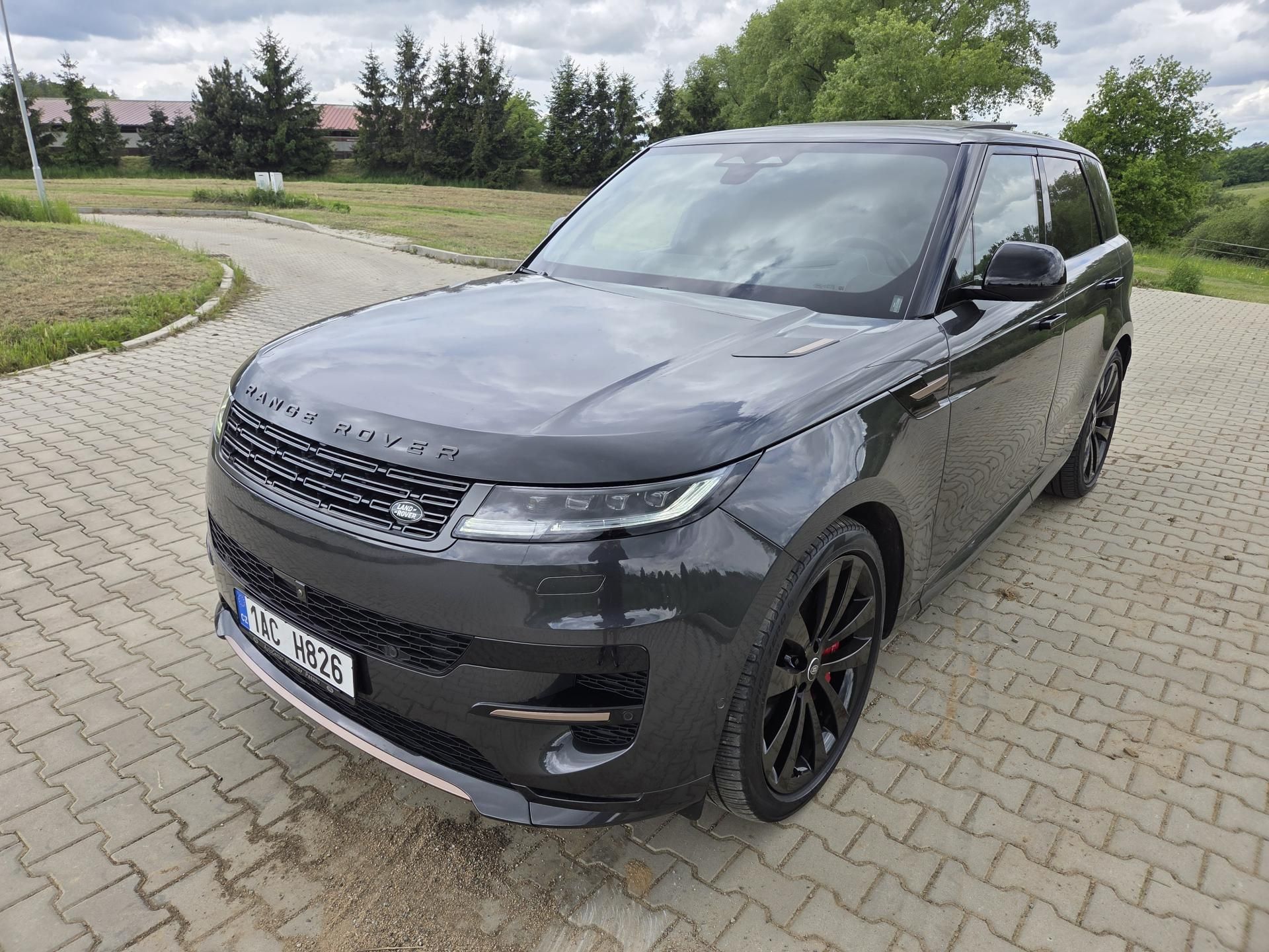 Land Rover Range Rover Sport, Sport D350 Autobiography - fotka 4