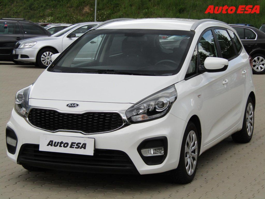 Kia Carens, 1.6i,ČR,servis.kniha,AC - fotka 3
