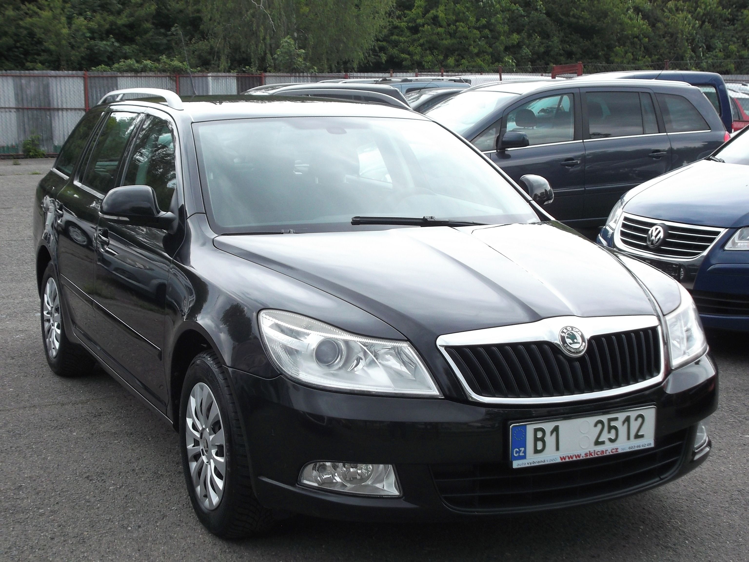 Škoda Octavia, 1,6Mpi 1.maj.poSTK,m.2010 - fotka 2