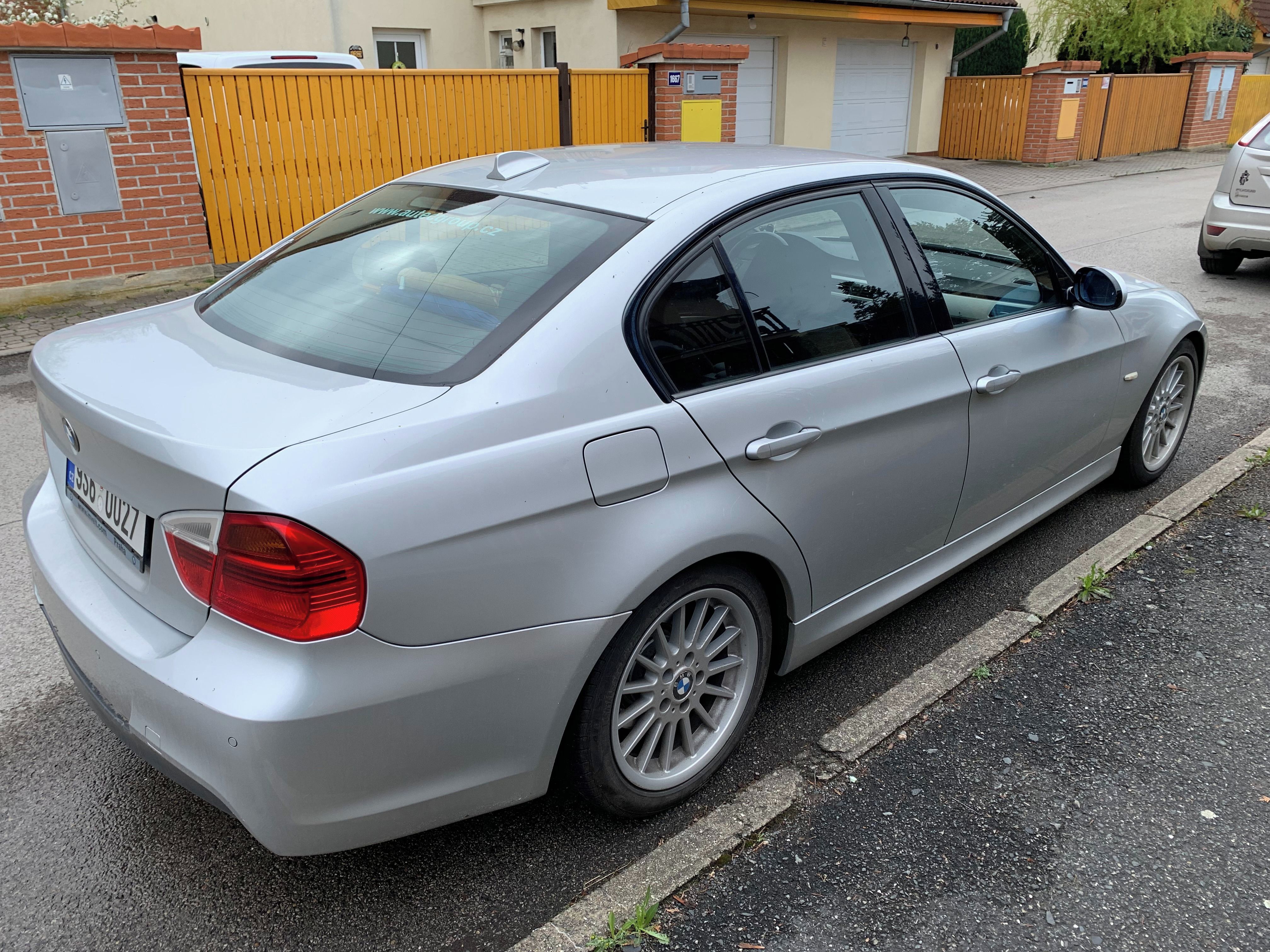 BMW Řada 3, BMW 325i, první majitelka - fotka 3