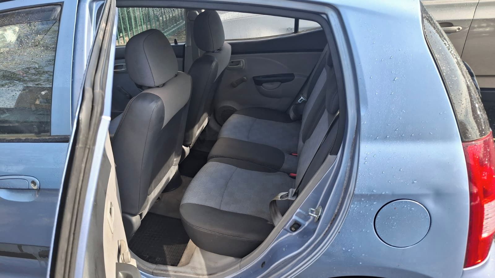 Kia Picanto, 5DV.klima - fotka 2