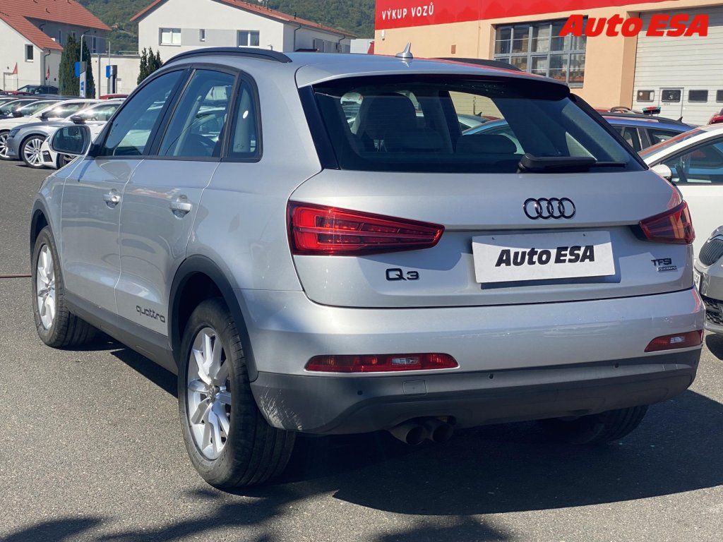 Audi Q3, 2.0 TFSi Quattro - fotka 6