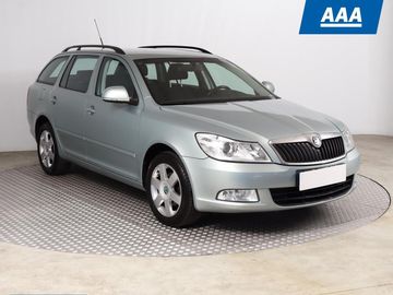 1.6 TDI, Elegance, Serv.kniha