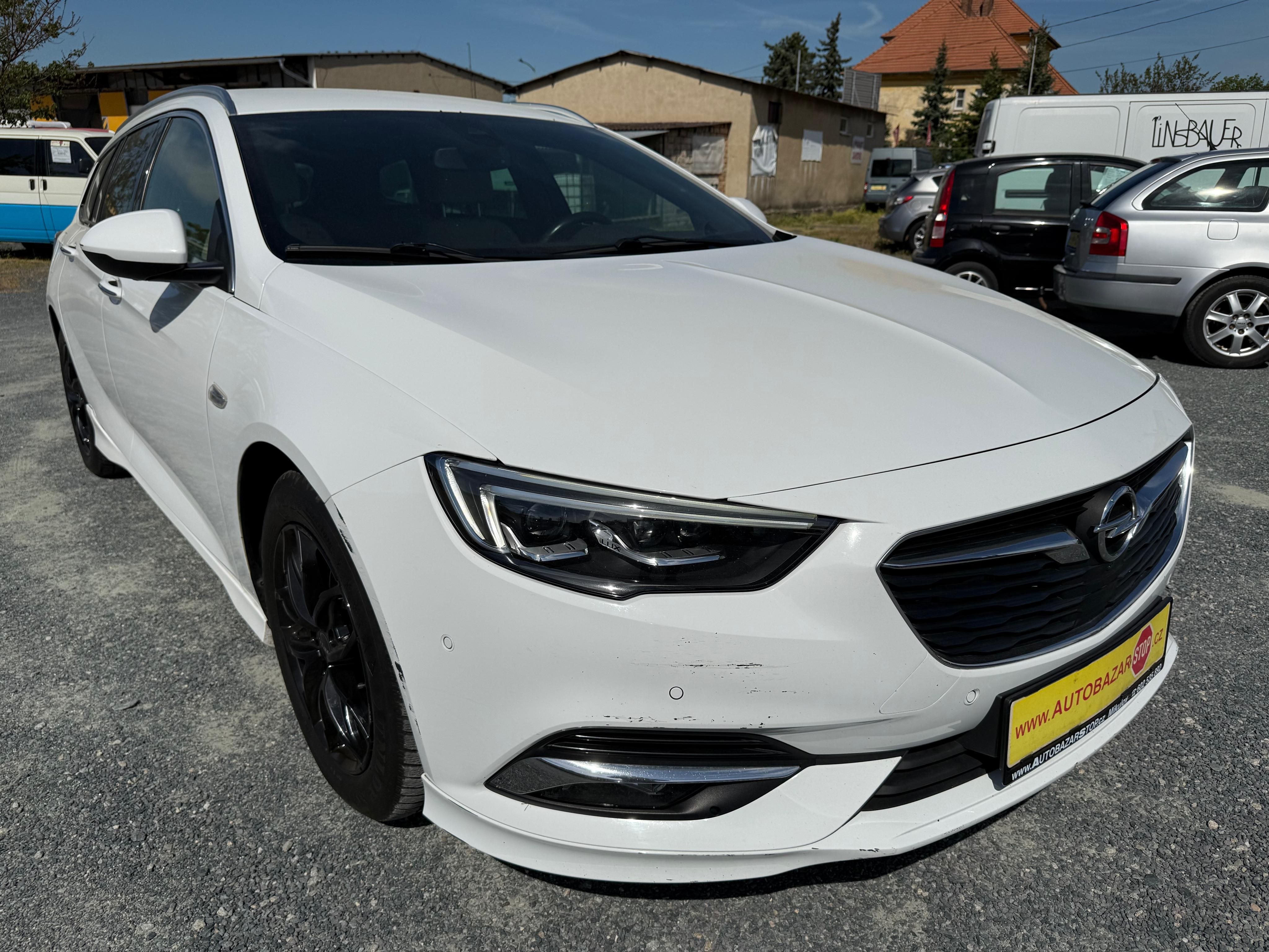 Opel Insignia, SPORTS TOURER 2.0 BITURBO