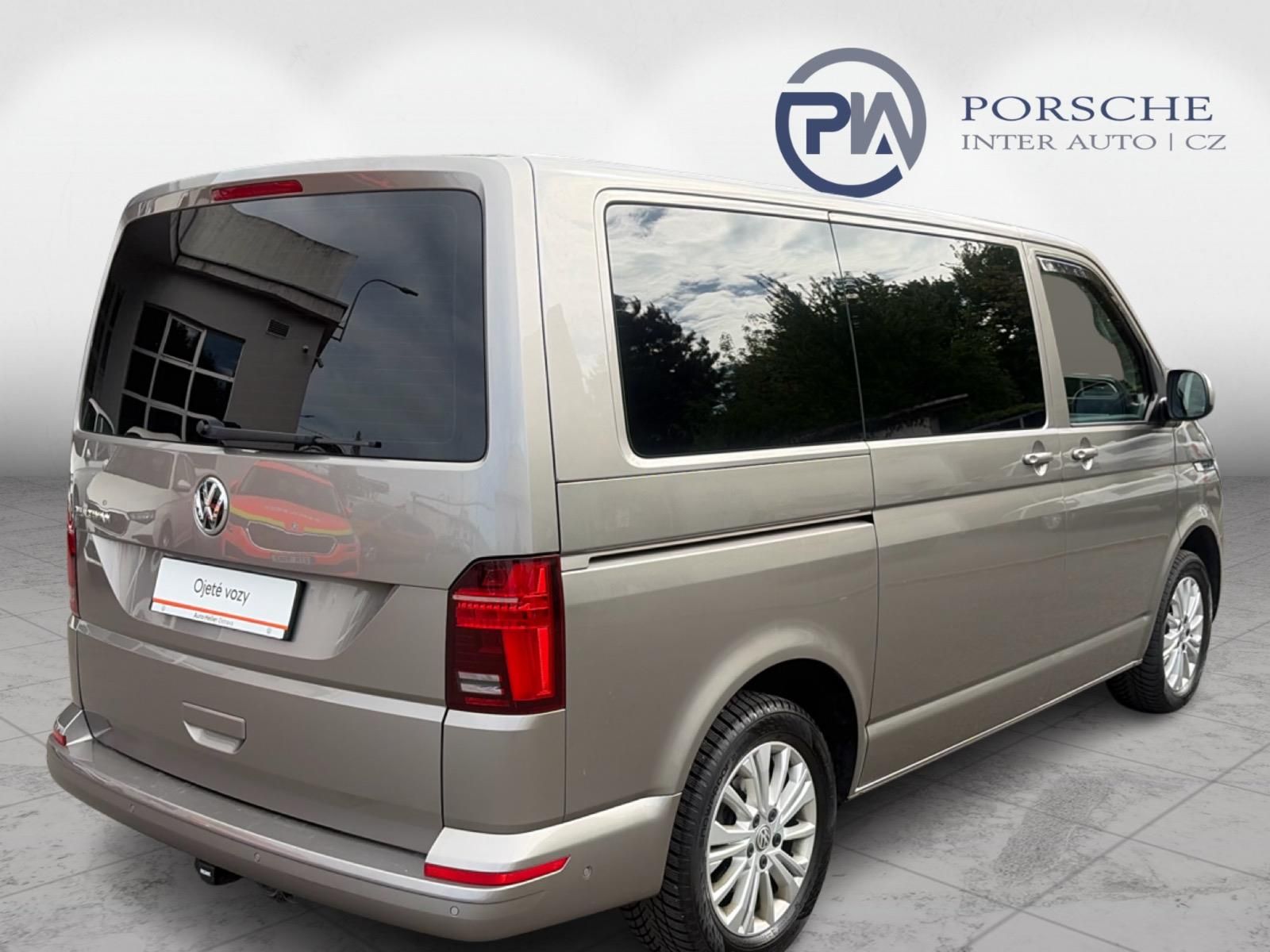 Volkswagen Multivan, 2.0TDi DSG 110kW - fotka 2