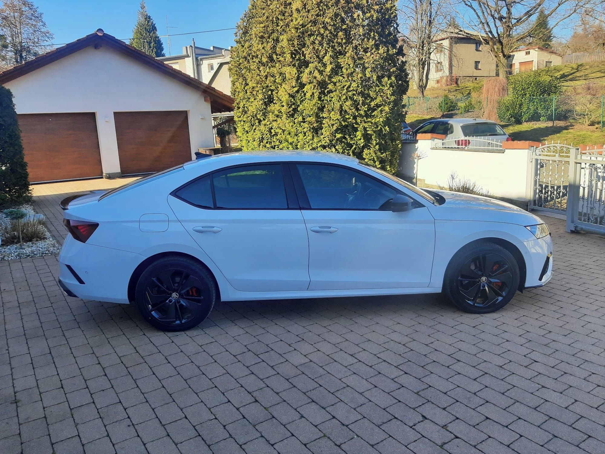 Škoda Octavia, iV RS, 1.4TSI, 180Kw, DSG, HUD - fotka 2
