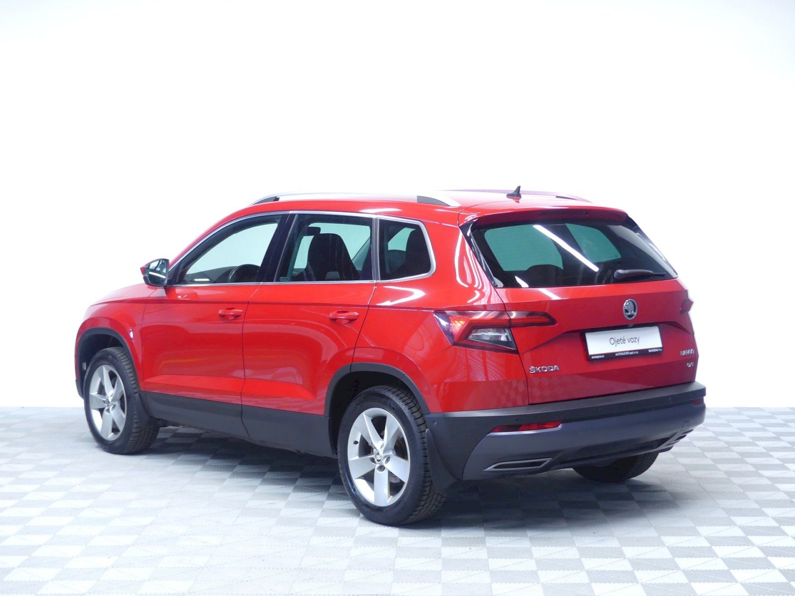Škoda Karoq, Style 4x4 DSG 2.0TDI 110kW - fotka 6