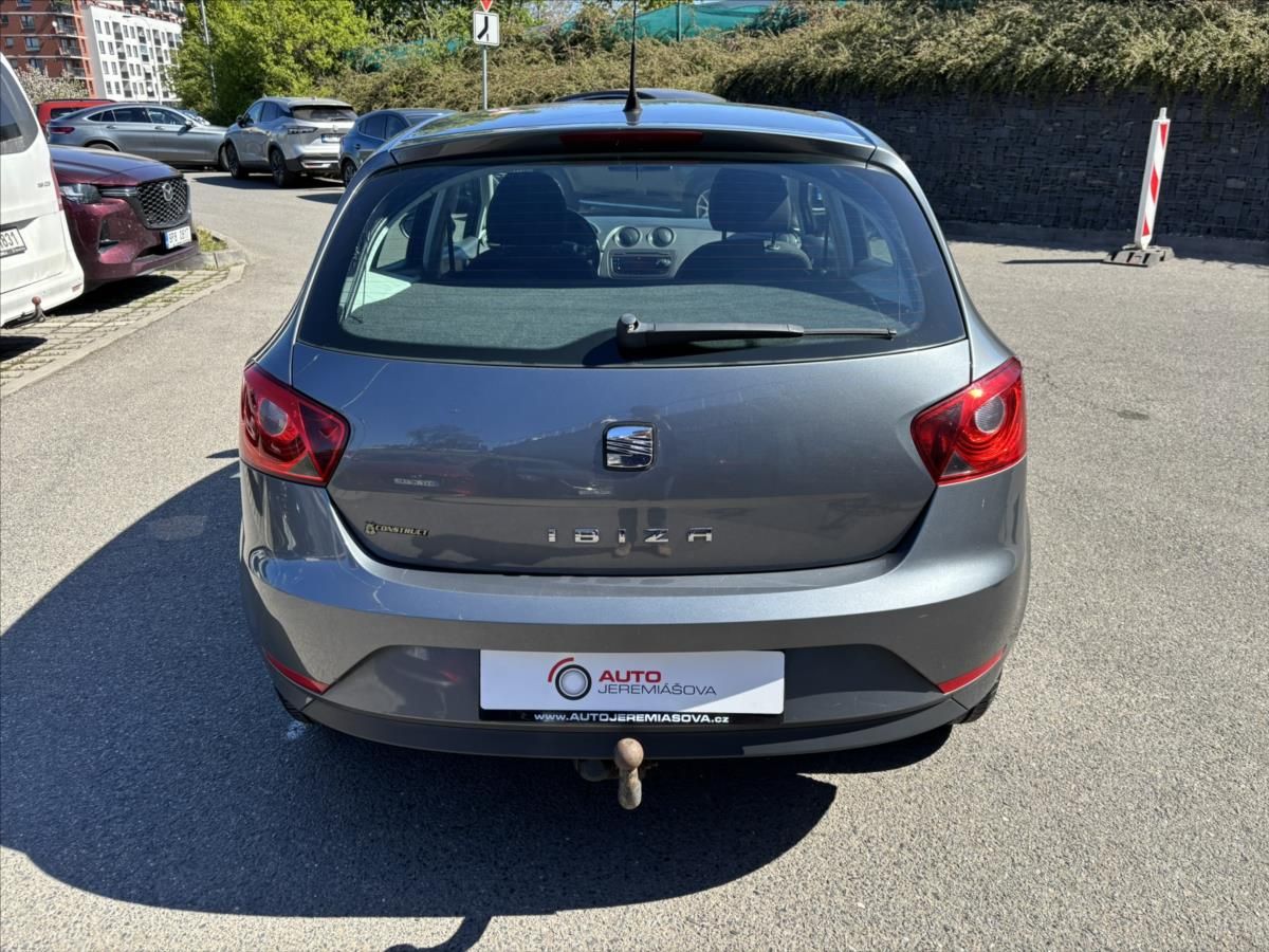 Seat Ibiza, 1,6 TDi Style PLNÝ SERVIS SEAT - fotka 4