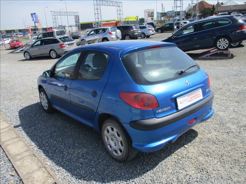 Peugeot 206, 1,4 HDi, klimatizace, - fotka 6