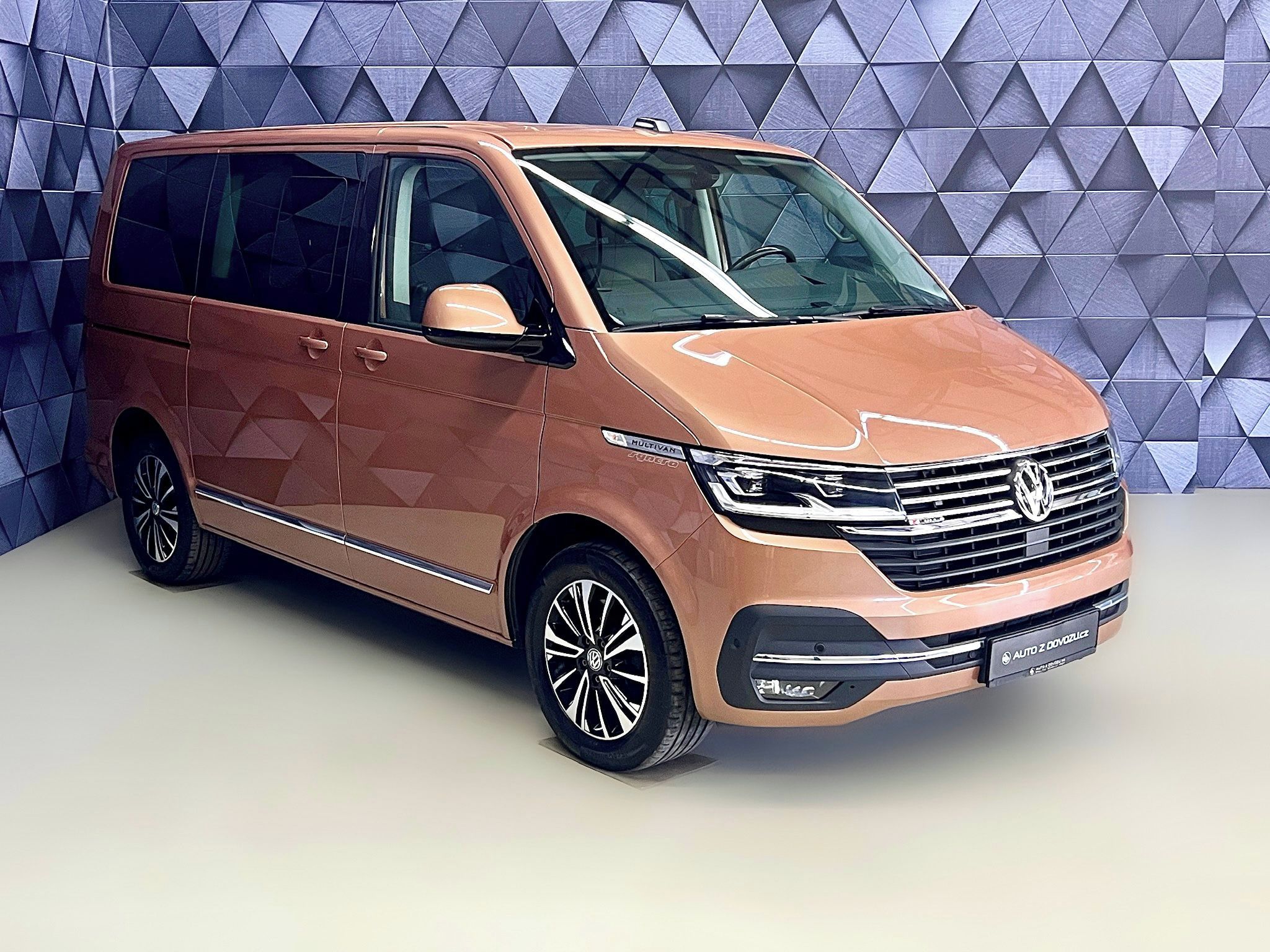 Volkswagen Multivan, 2.0TDI 146KW DSG 4M HIGHLINE - fotka 4