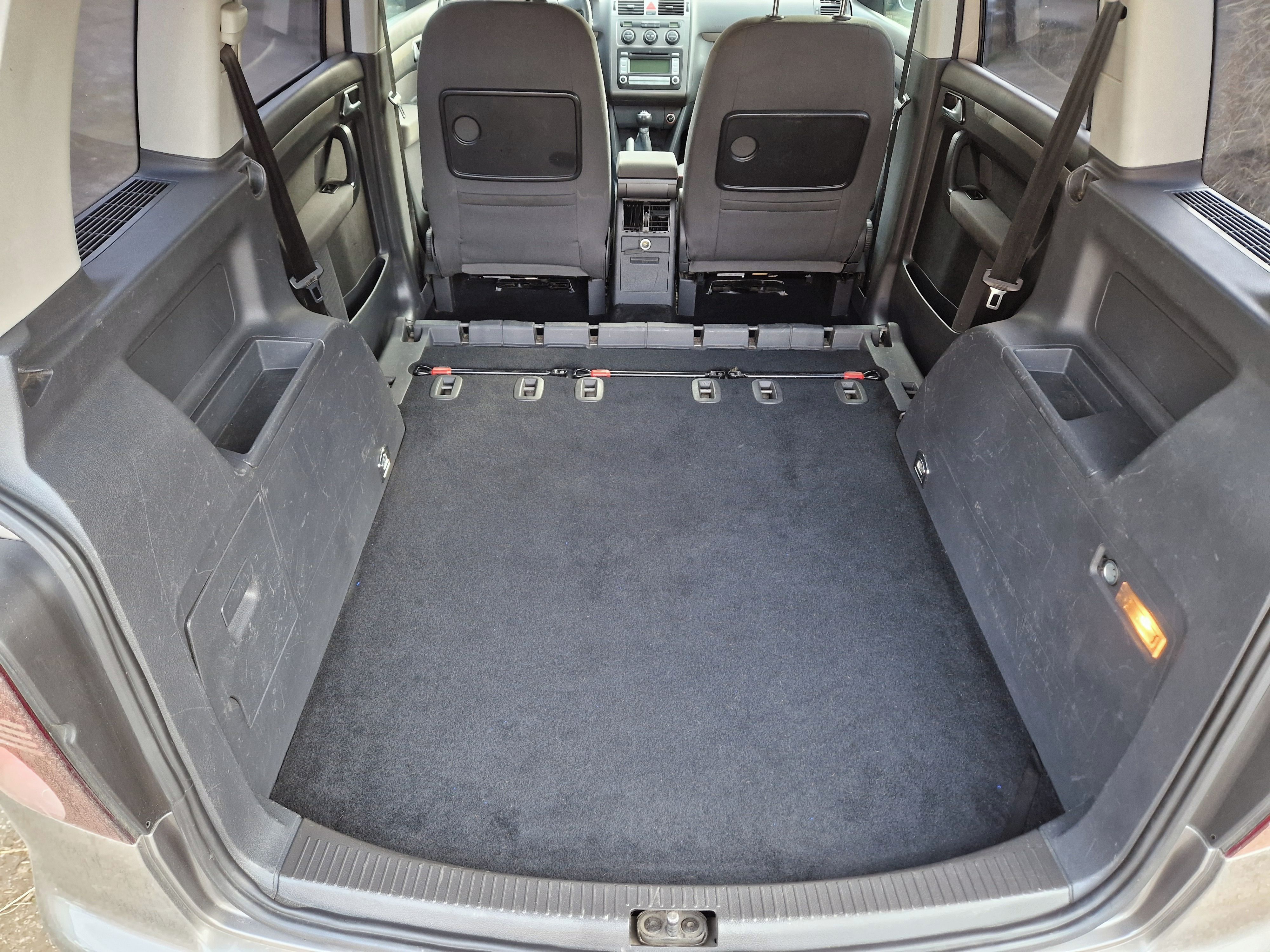 Volkswagen Touran, 1.9 TDI  bez DPF - fotka 3