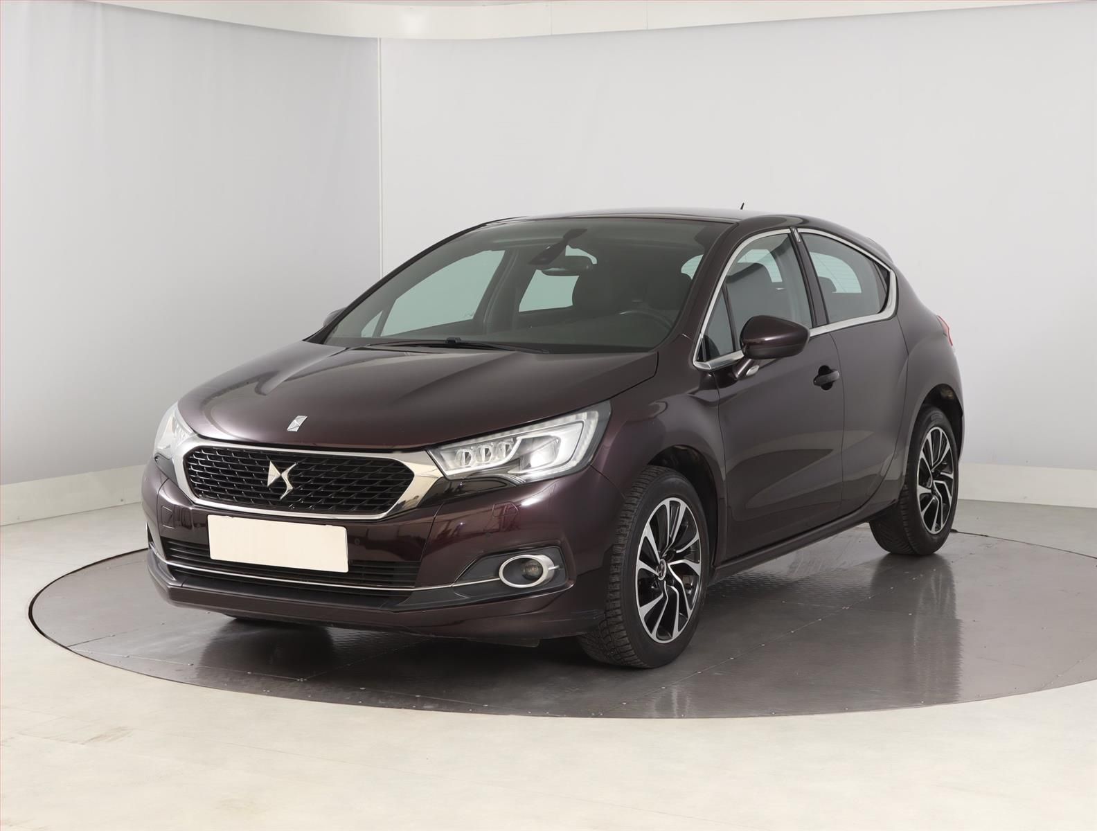 DS 4, 1.6 BlueHDi, Automat - fotka 2
