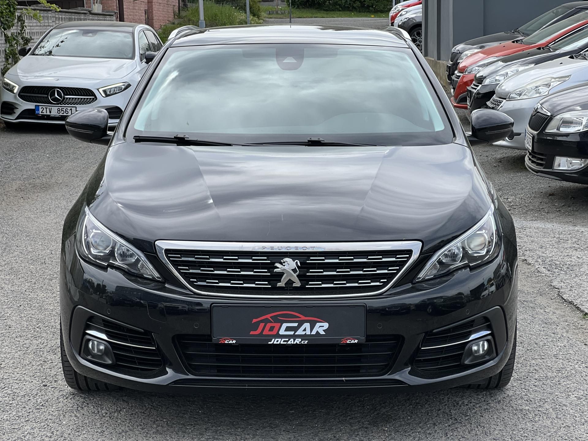 Peugeot 308, 1.6HDi NAVI KLIMA TAŽNÉ ALU - fotka 2