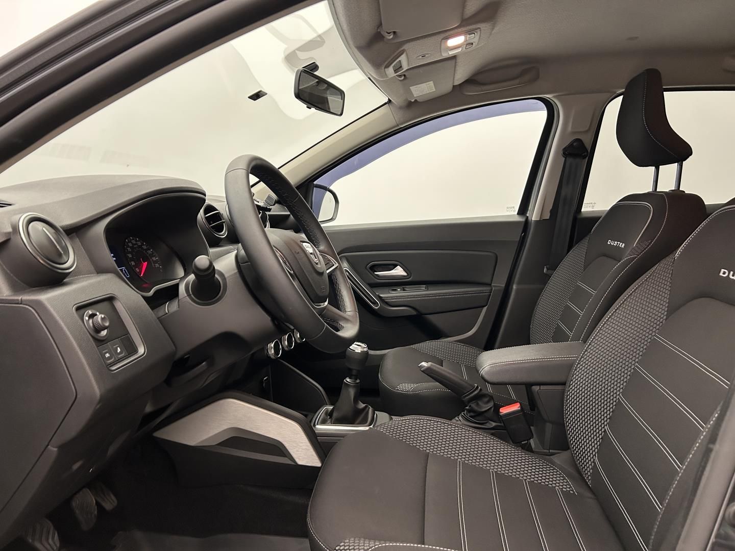 Dacia Duster, 1.0TCE 67kW Comfort - fotka 6