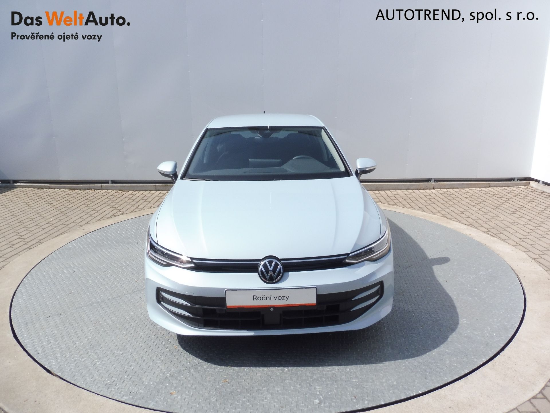 Volkswagen Golf, Life 1,5 TSI 85kW mHEV DSG - fotka 4