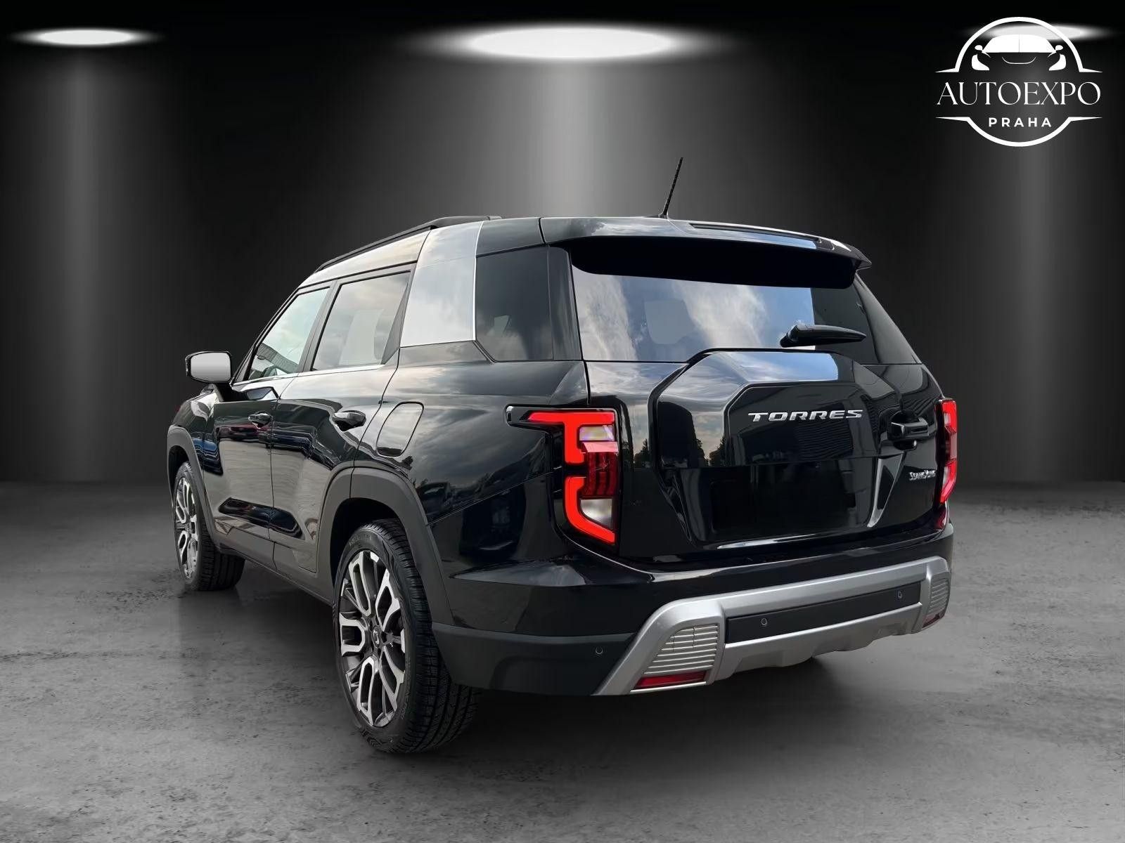 SsangYong Torres, 1.5 T-GDI FOREST EDITION - fotka 3