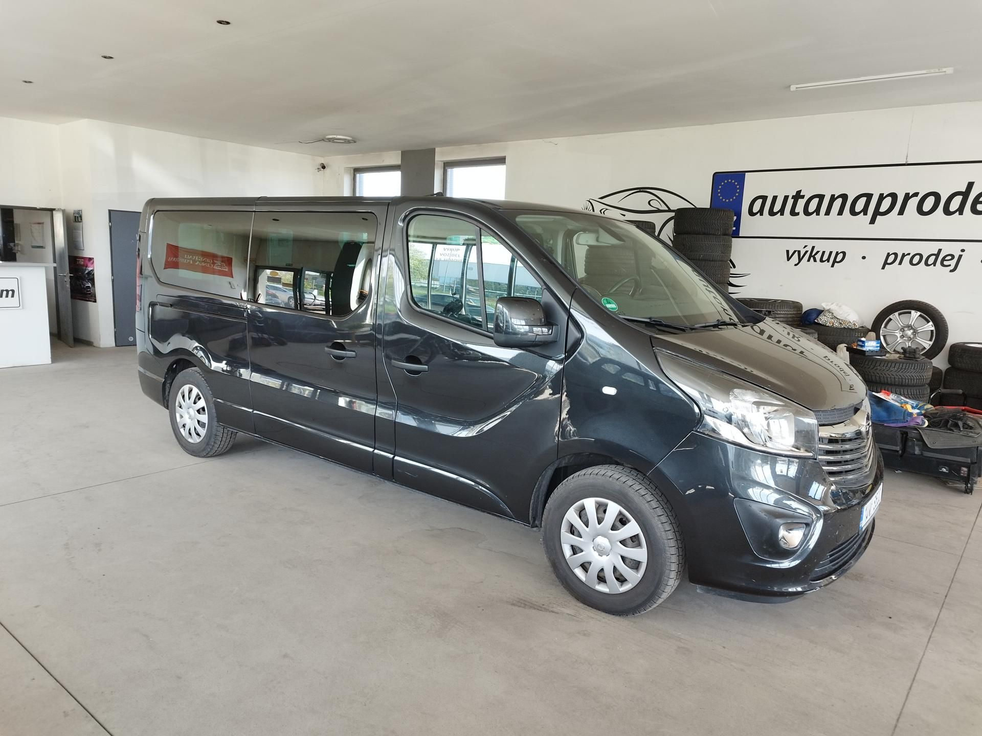 Opel Vivaro, 1,6CDTI,89KW,LONG,9MÍST,TAŽNÝ - fotka 4