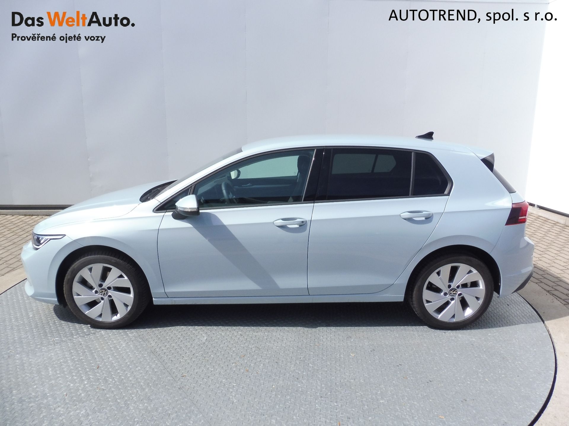 Volkswagen Golf, Life 1,5 TSI 85kW mHEV DSG - fotka 3