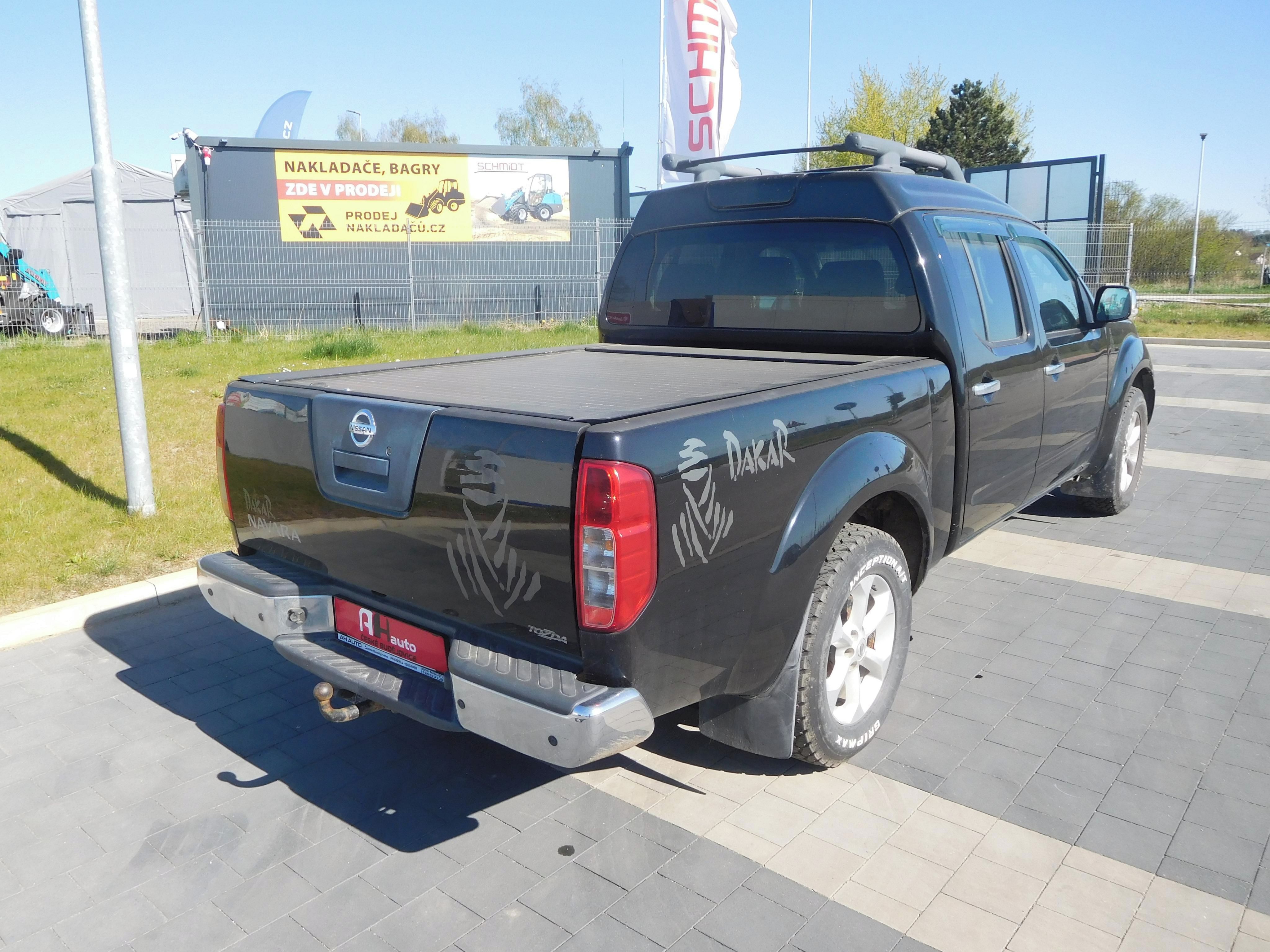 Nissan Navara, 2.5 DCi 4WD Dakar, 126 kW, 4X4 - fotka 3