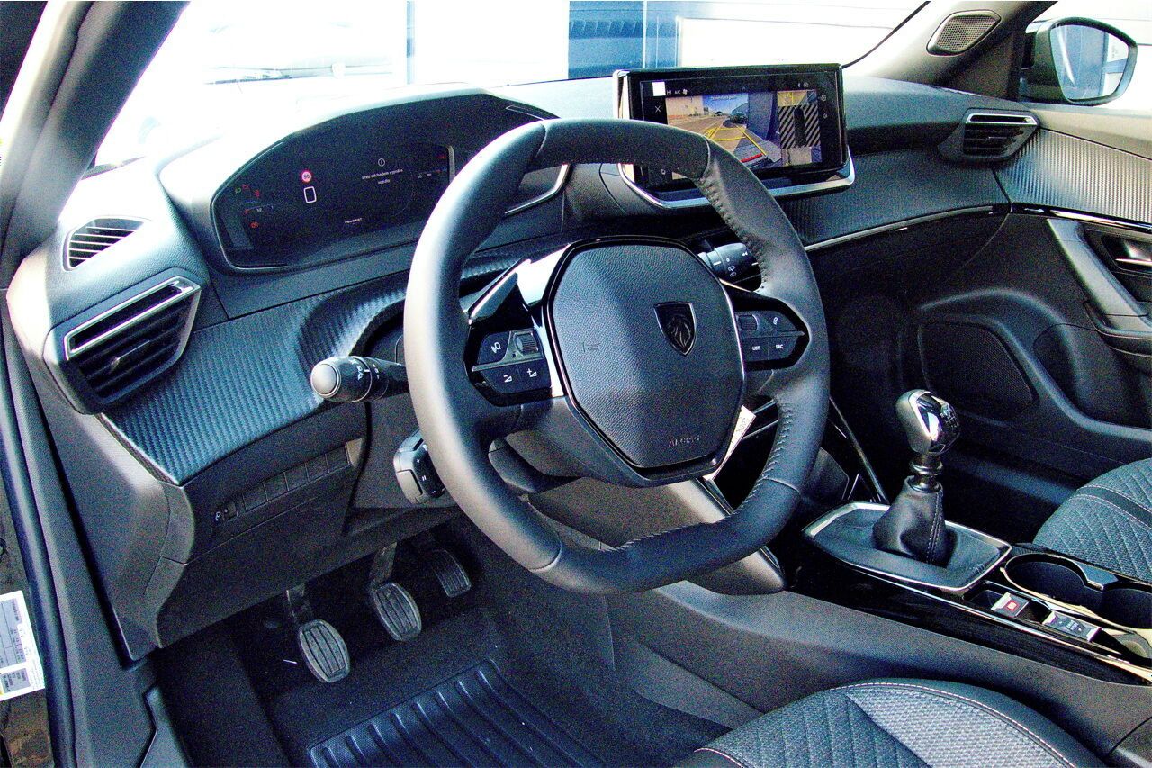 Peugeot 2008, ALLURE Turbo 100 MAN6 - fotka 4